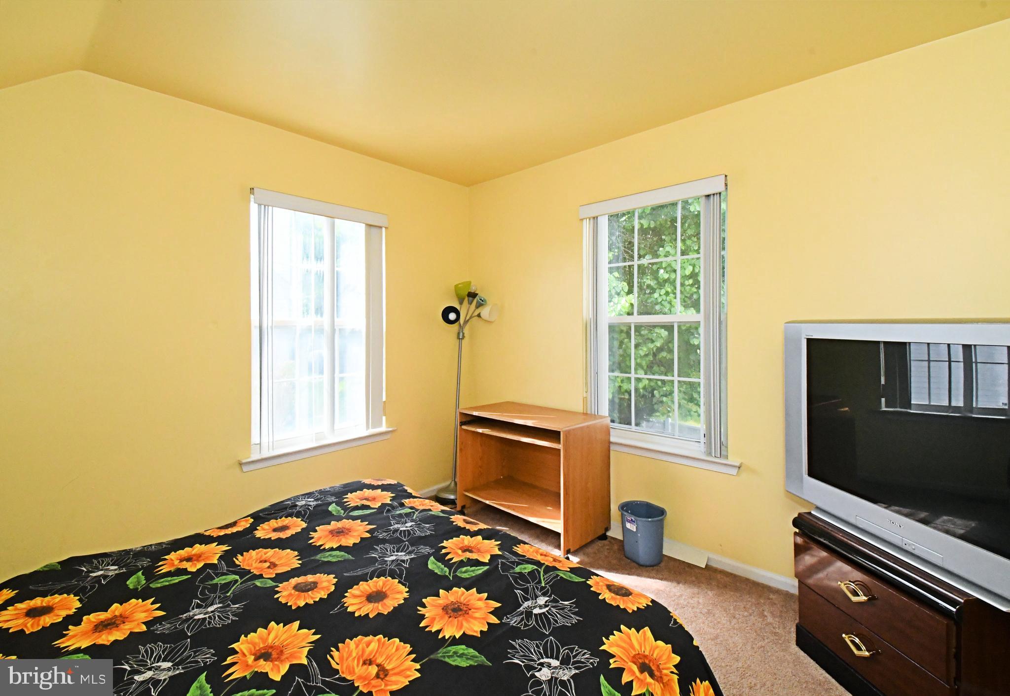 SOMERTON - Residential