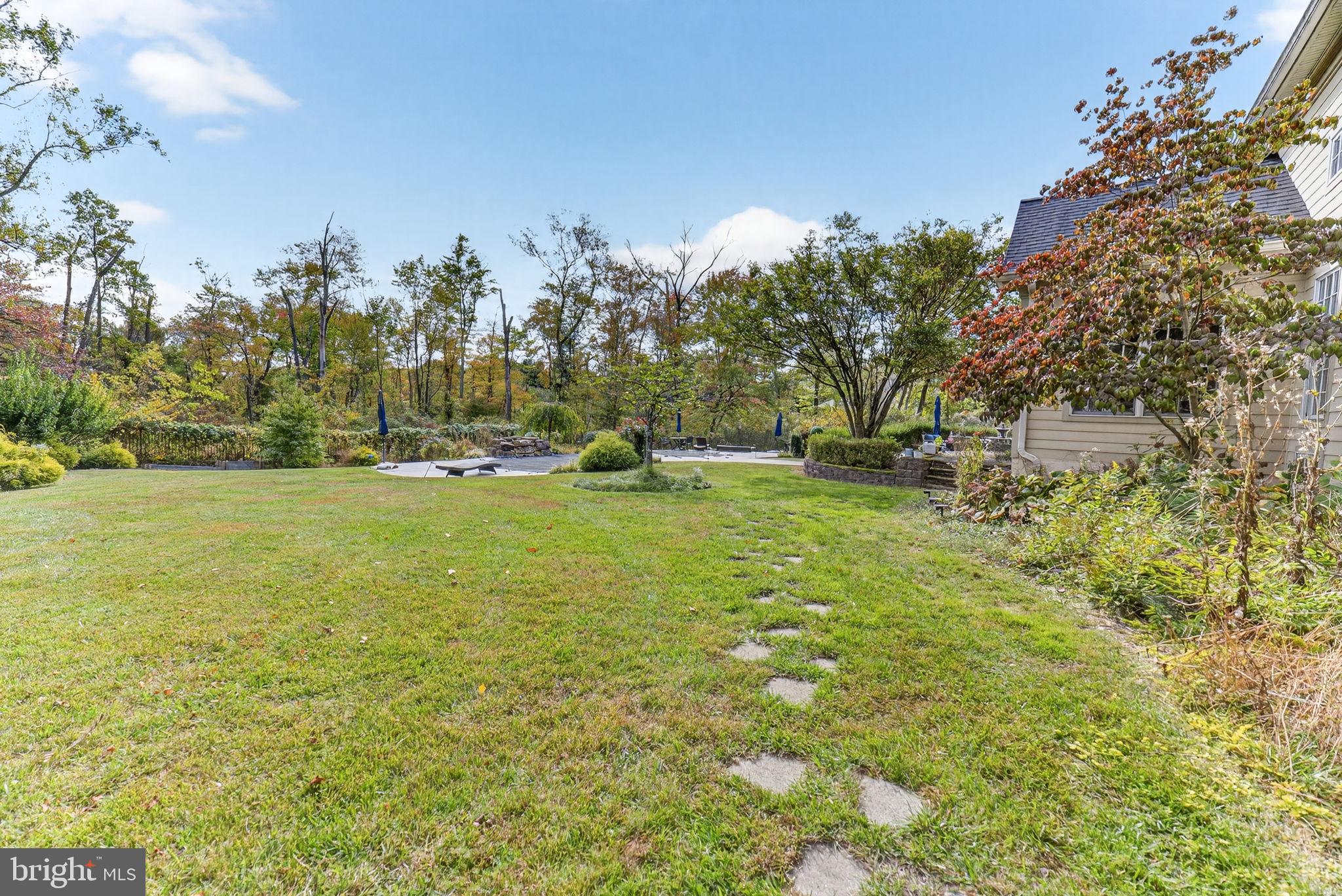 STONE RIDGE - Residential