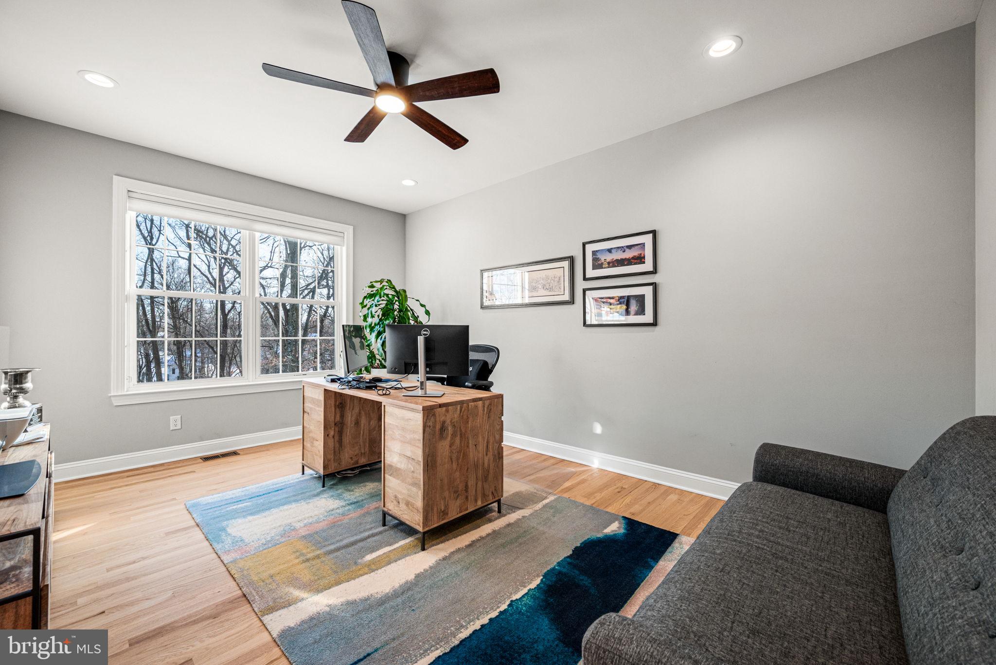 SARUM FARM - Residential