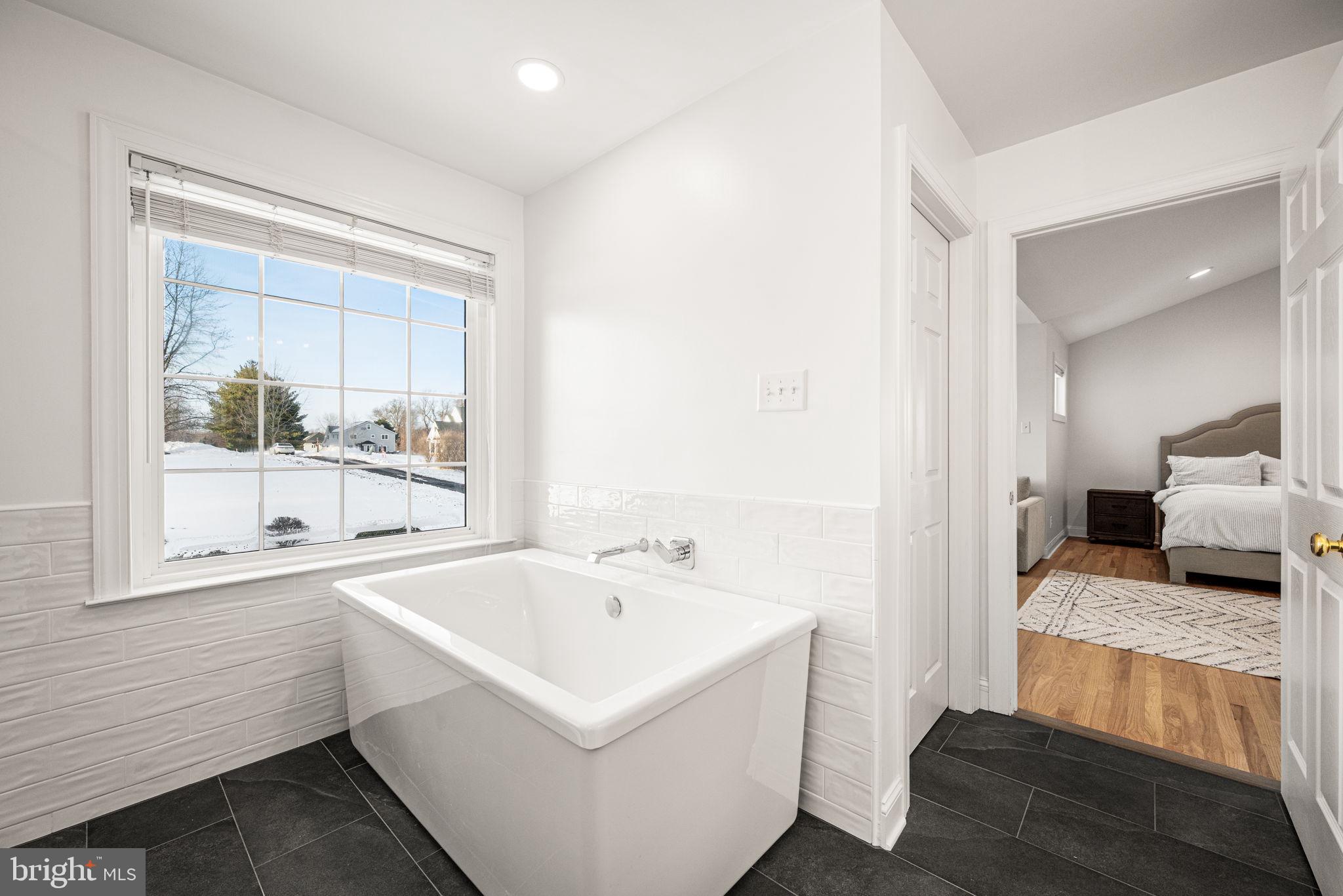 SARUM FARM - Residential