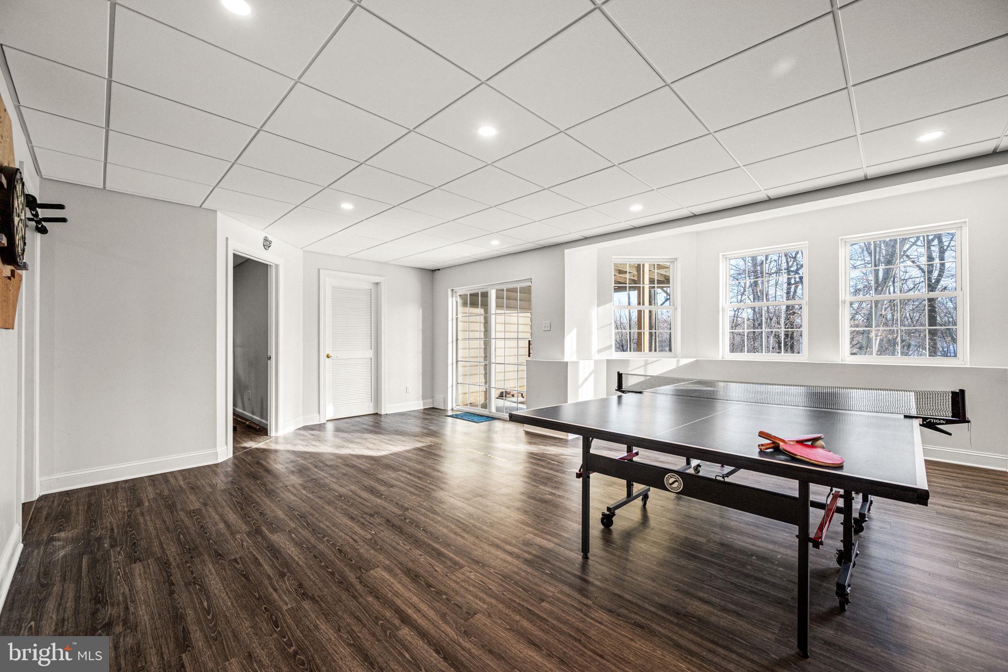 SARUM FARM - Residential