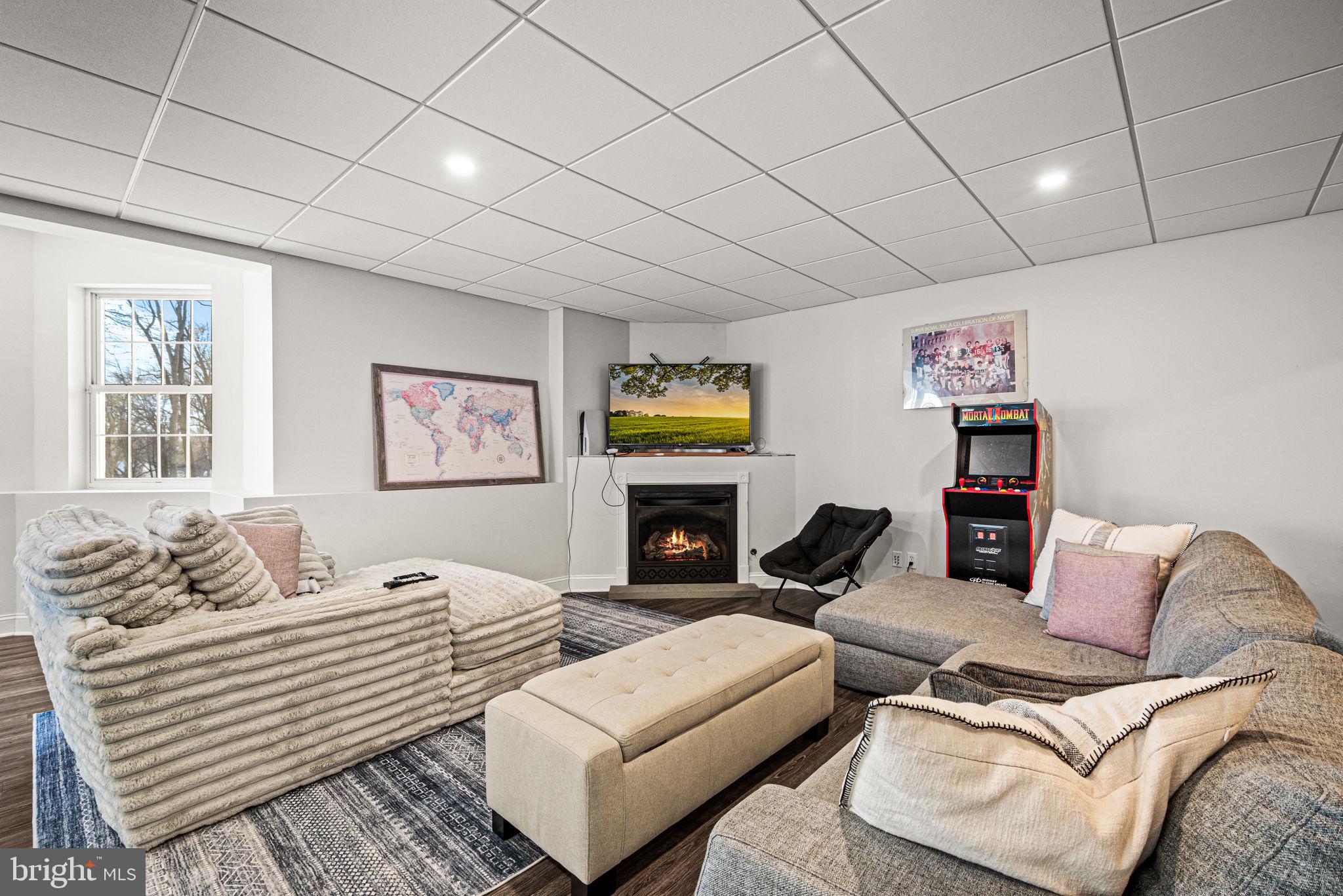 SARUM FARM - Residential