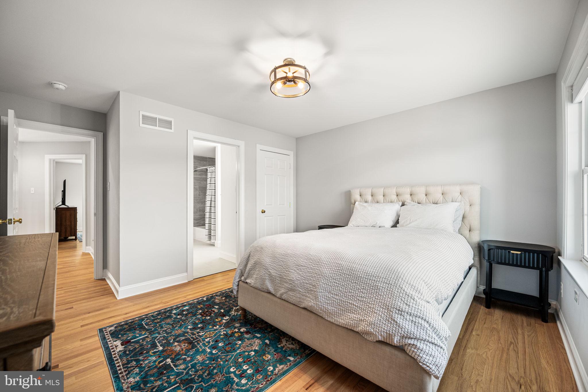 SARUM FARM - Residential