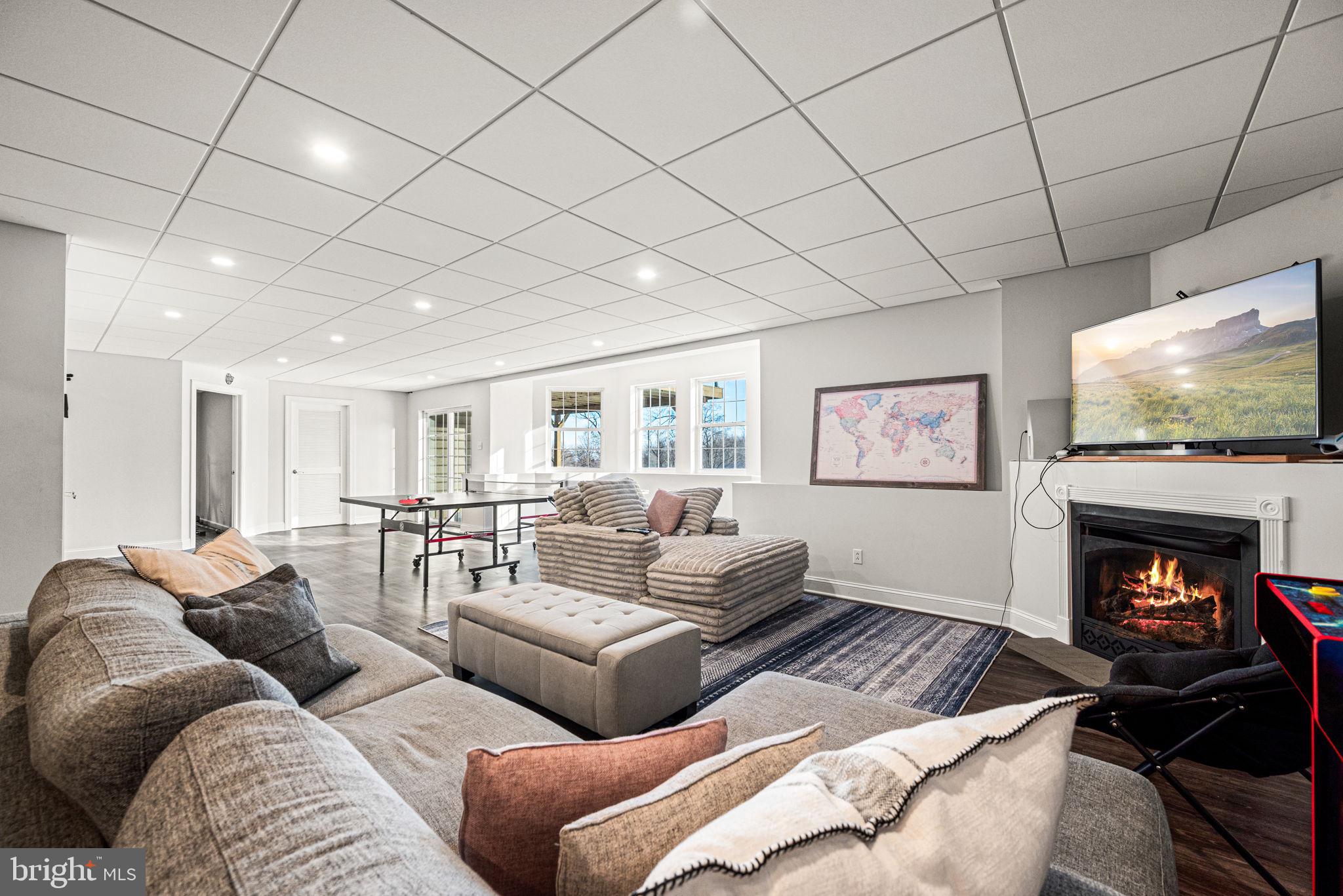 SARUM FARM - Residential