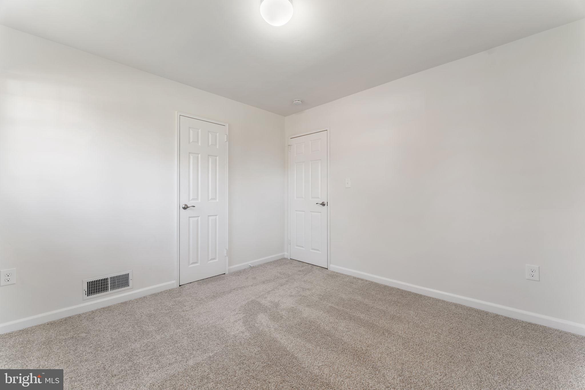 LYNWOOD - Residential