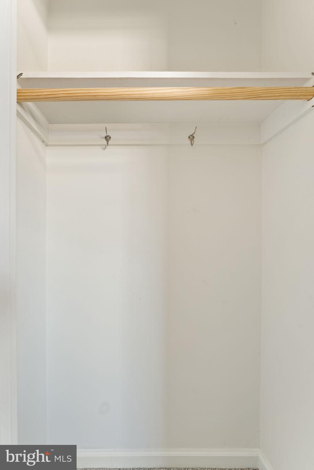 LYNWOOD - Residential