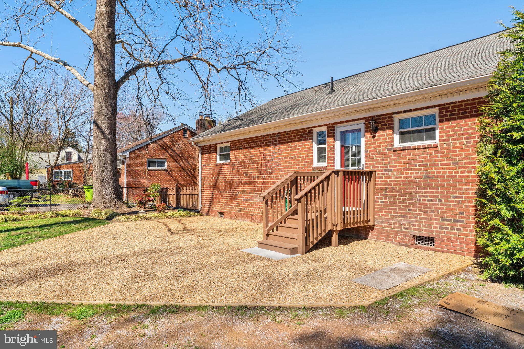 LYNWOOD - Residential