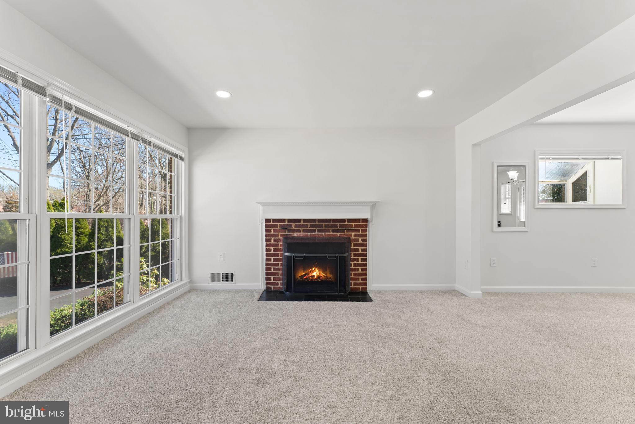 LYNWOOD - Residential