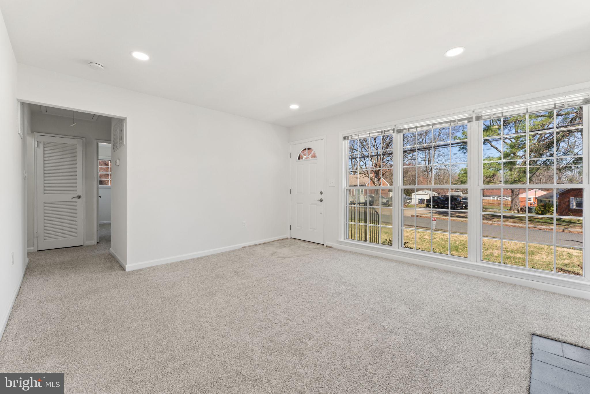 LYNWOOD - Residential