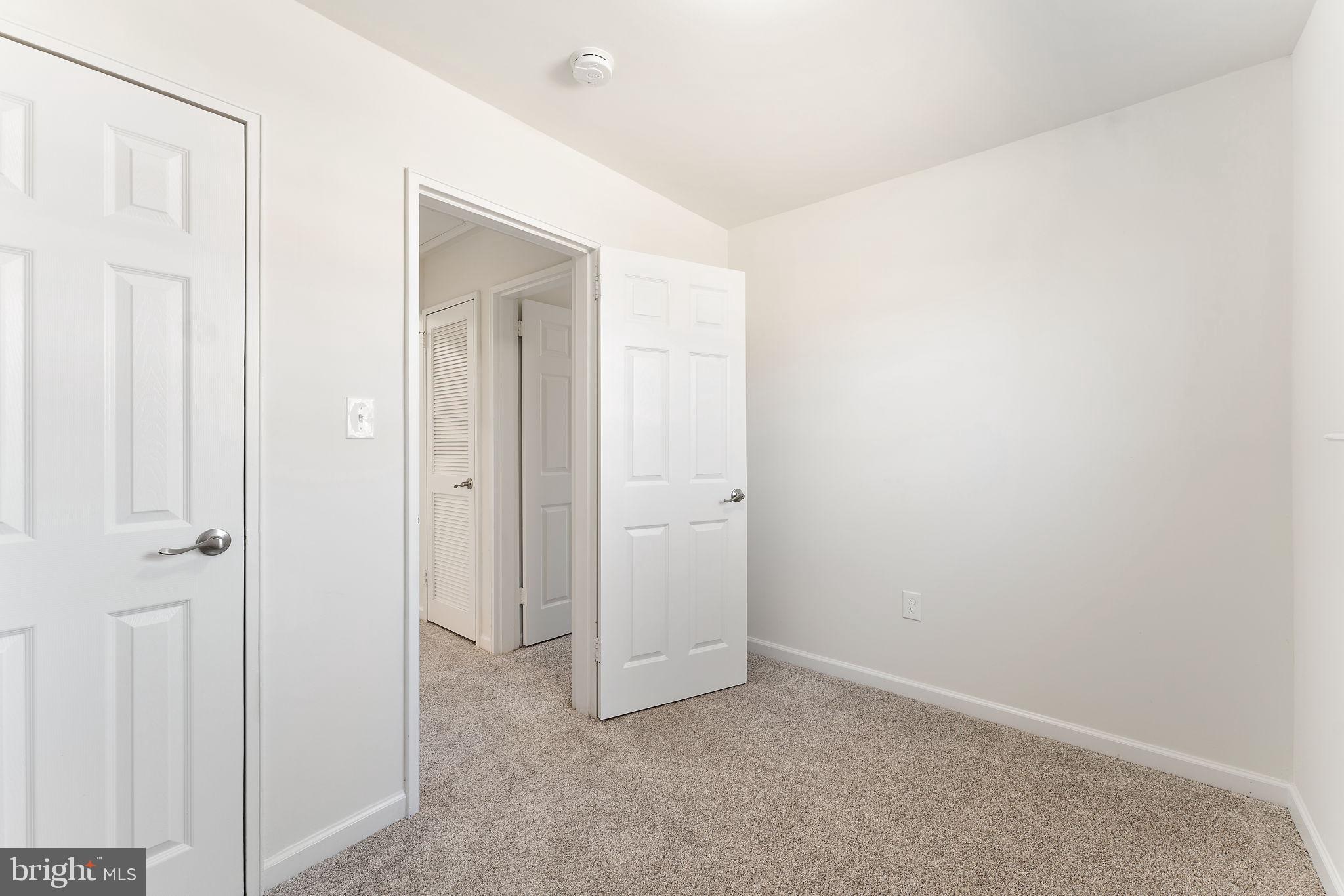 LYNWOOD - Residential