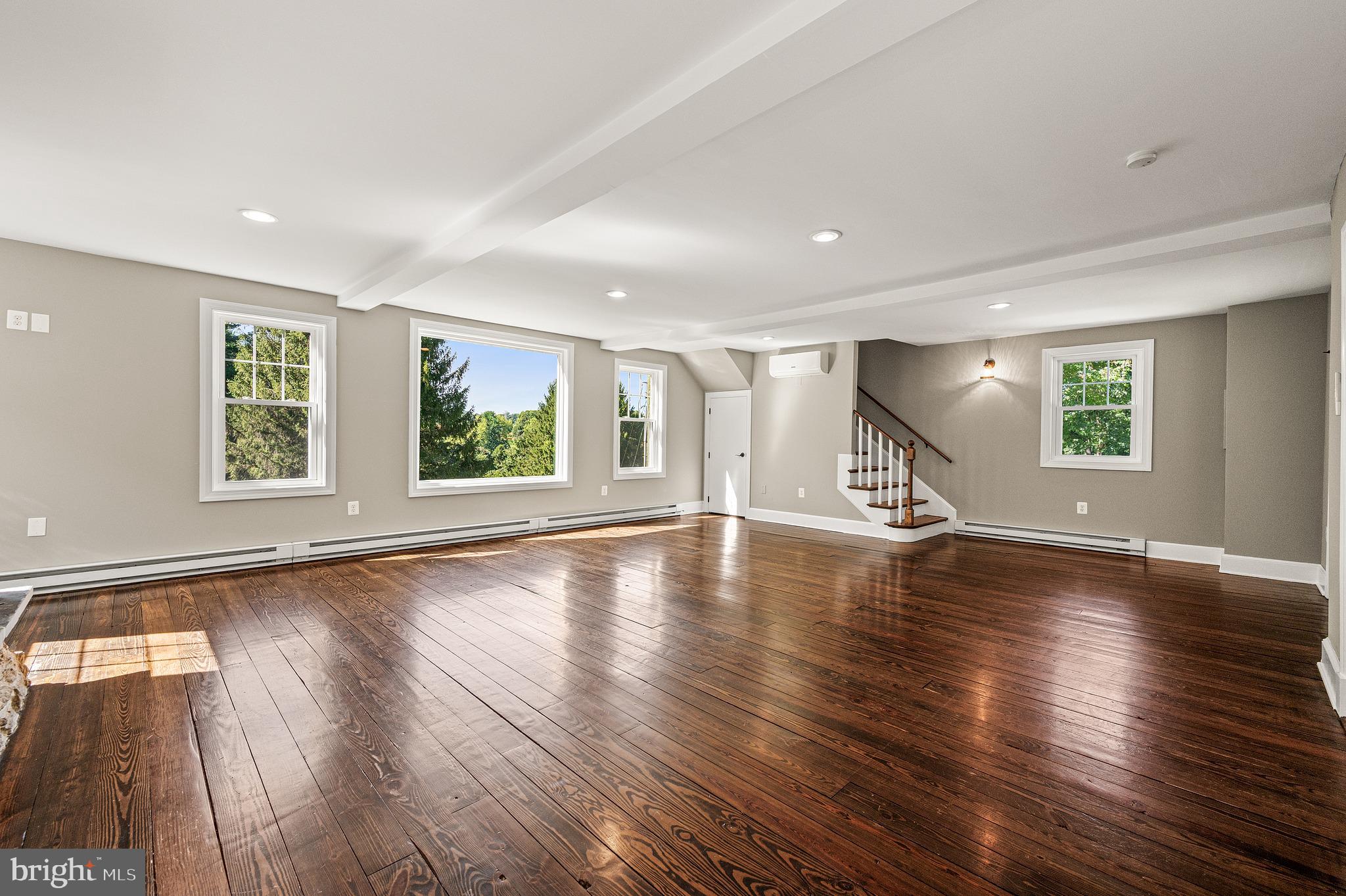 1268 TELEGRAPH ROAD