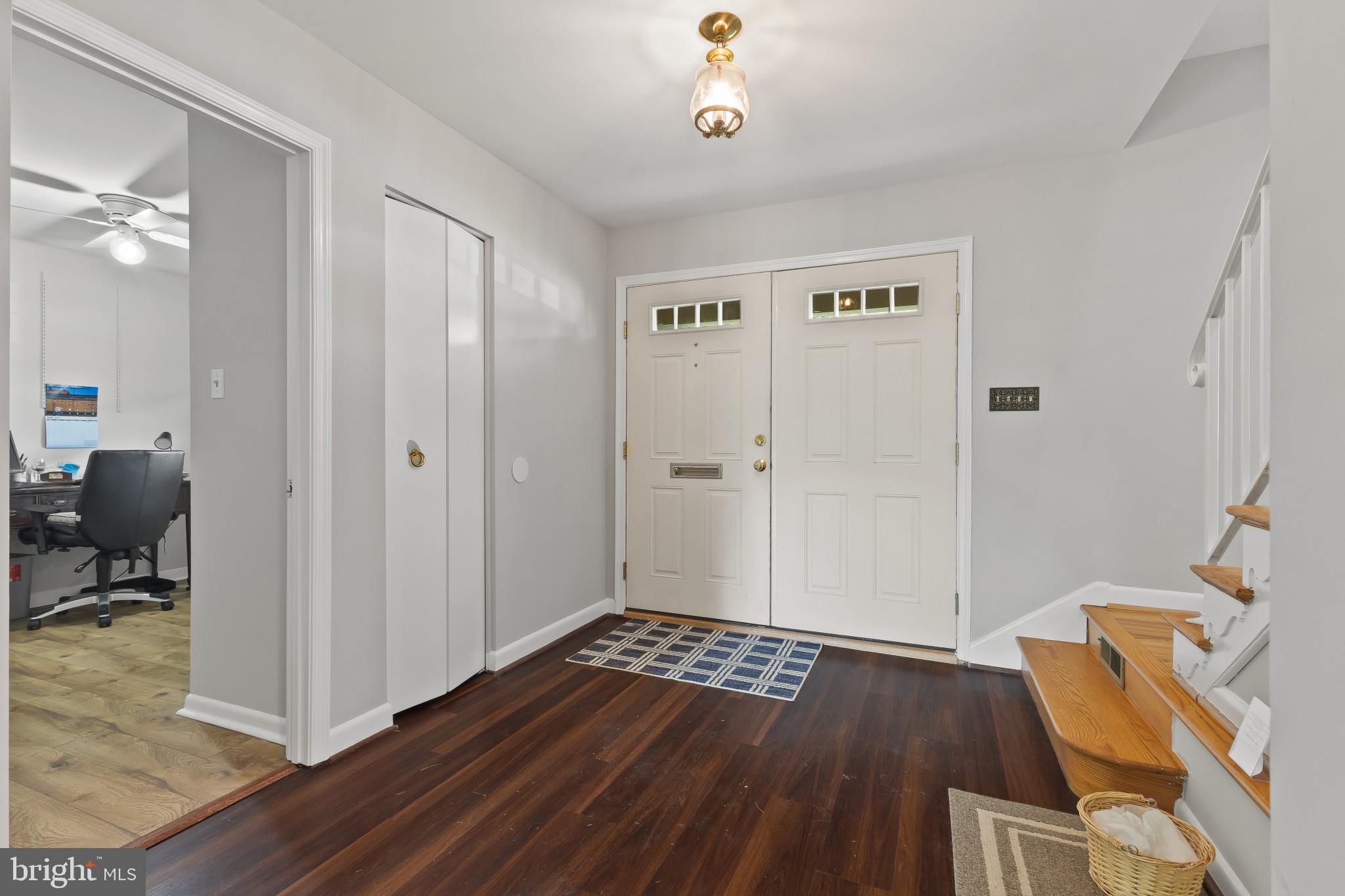 8441 PORTER LANE