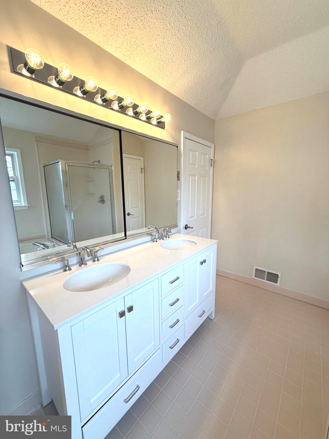 PALMER FARM - Residential