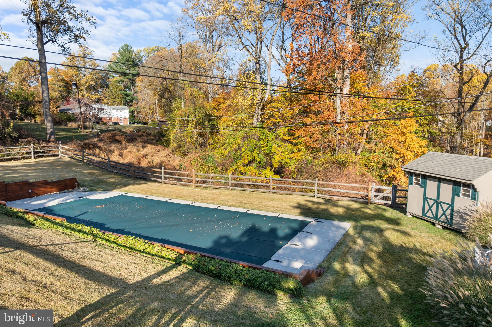 ROSE TREE WOODS - Residential