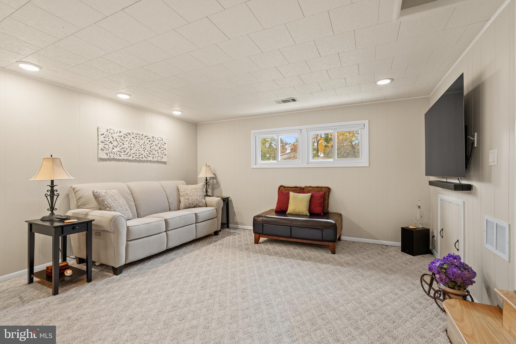 ROSE TREE WOODS - Residential