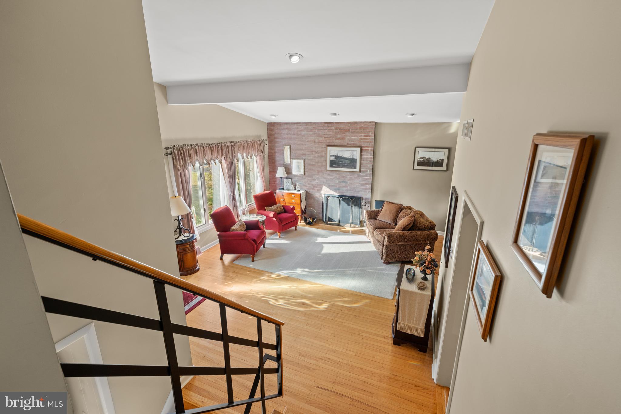 ROSE TREE WOODS - Residential