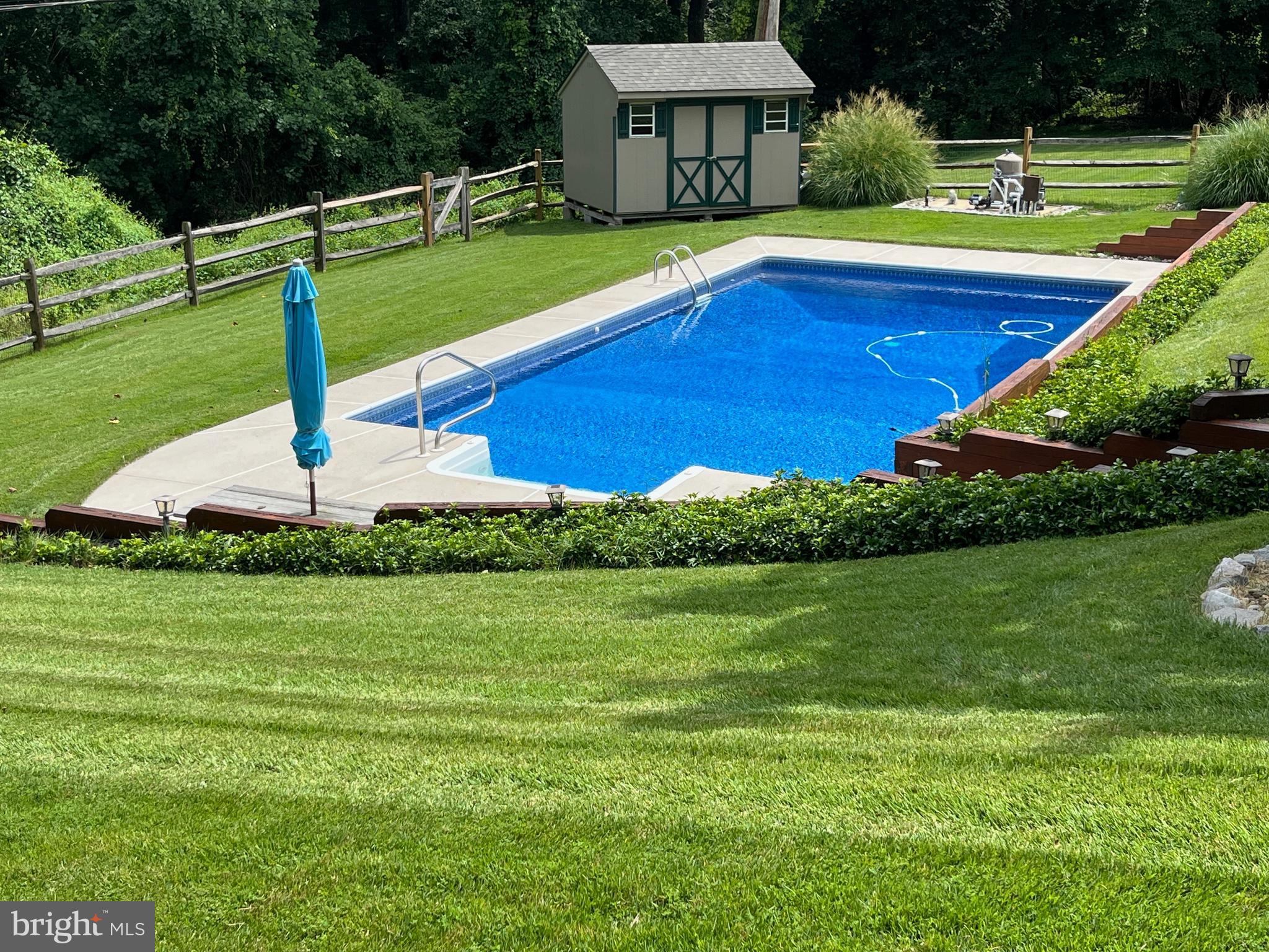 ROSE TREE WOODS - Residential