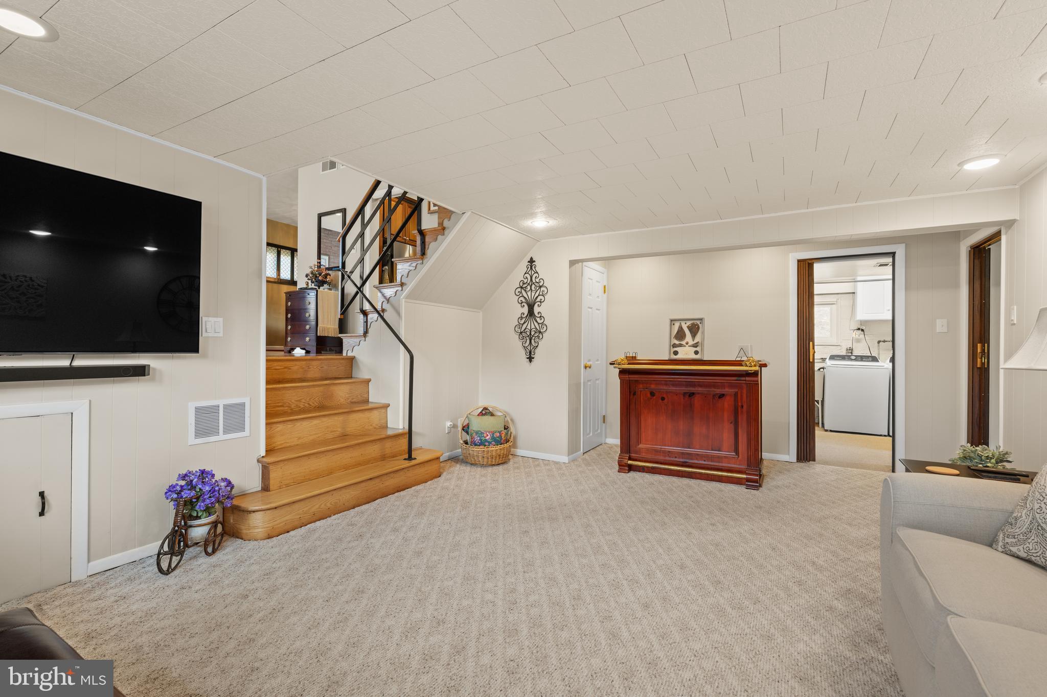 ROSE TREE WOODS - Residential