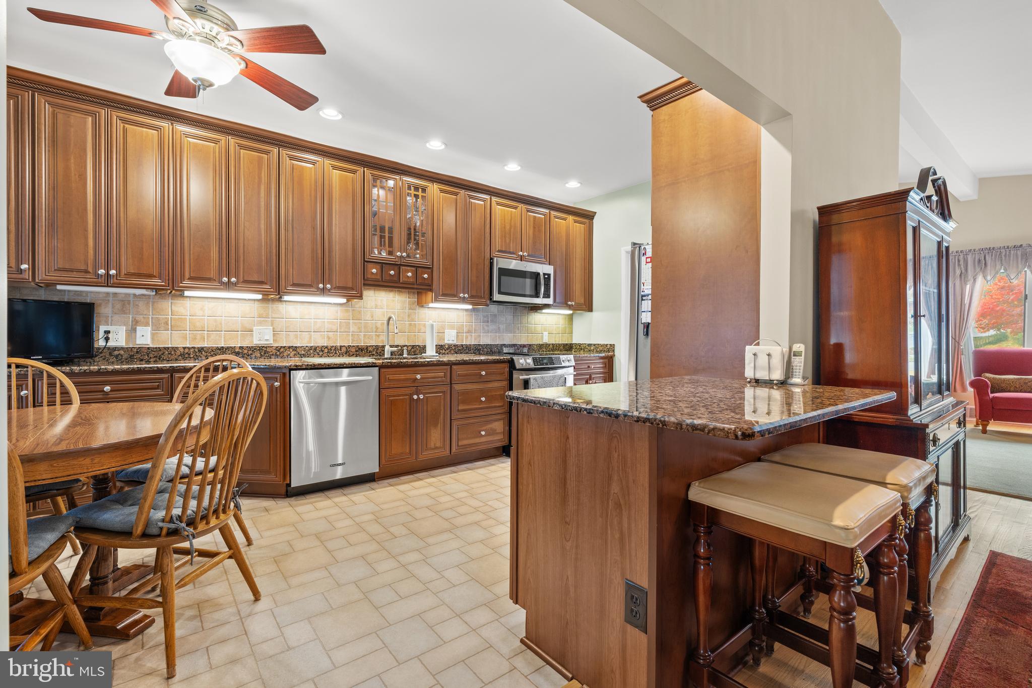 ROSE TREE WOODS - Residential