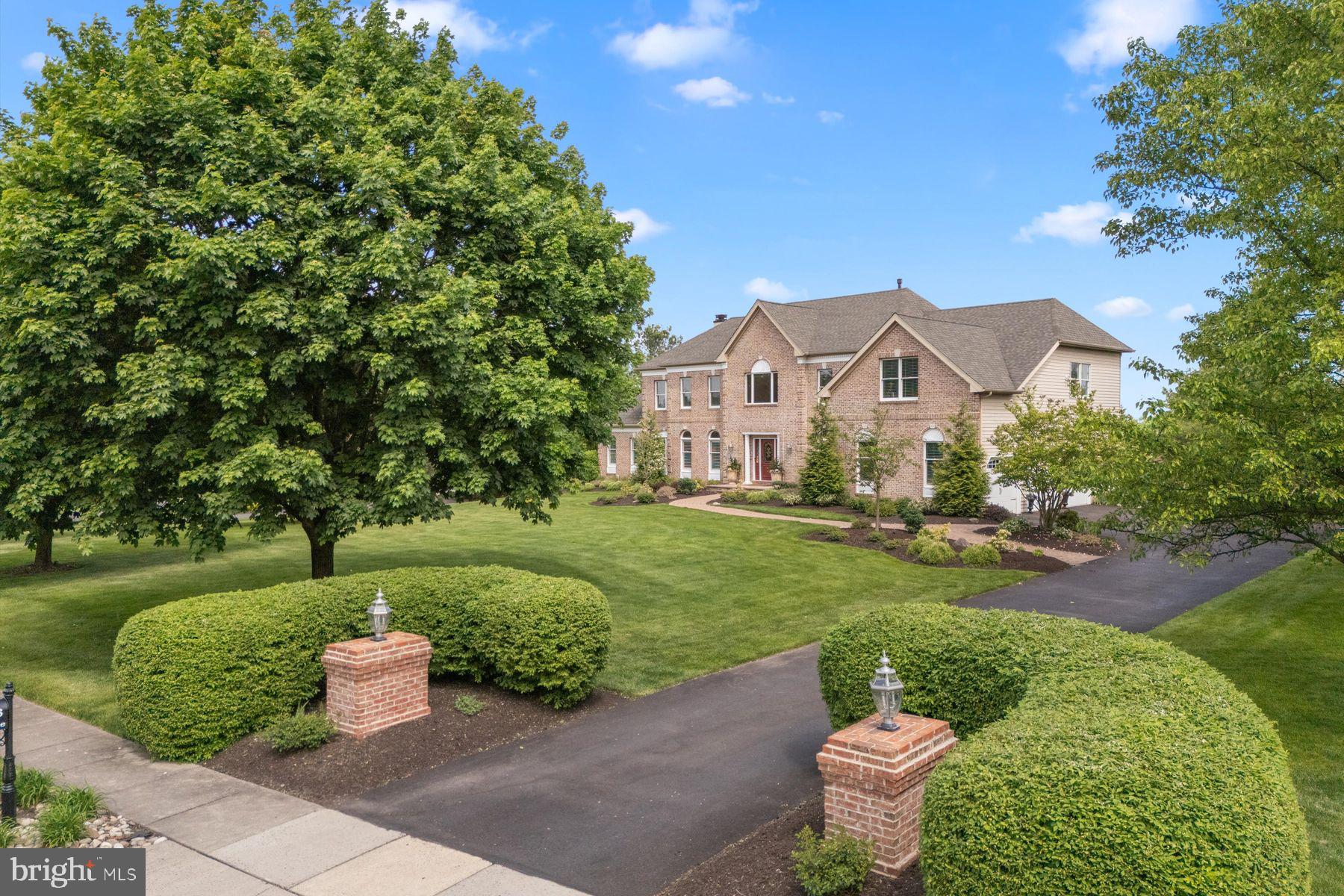 MEADOW WOOD - Residential