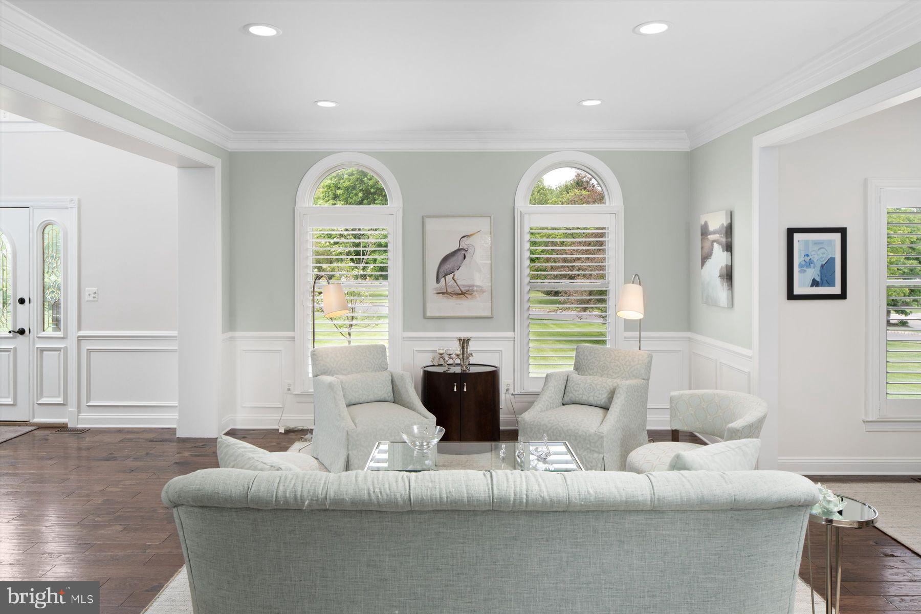 MEADOW WOOD - Residential