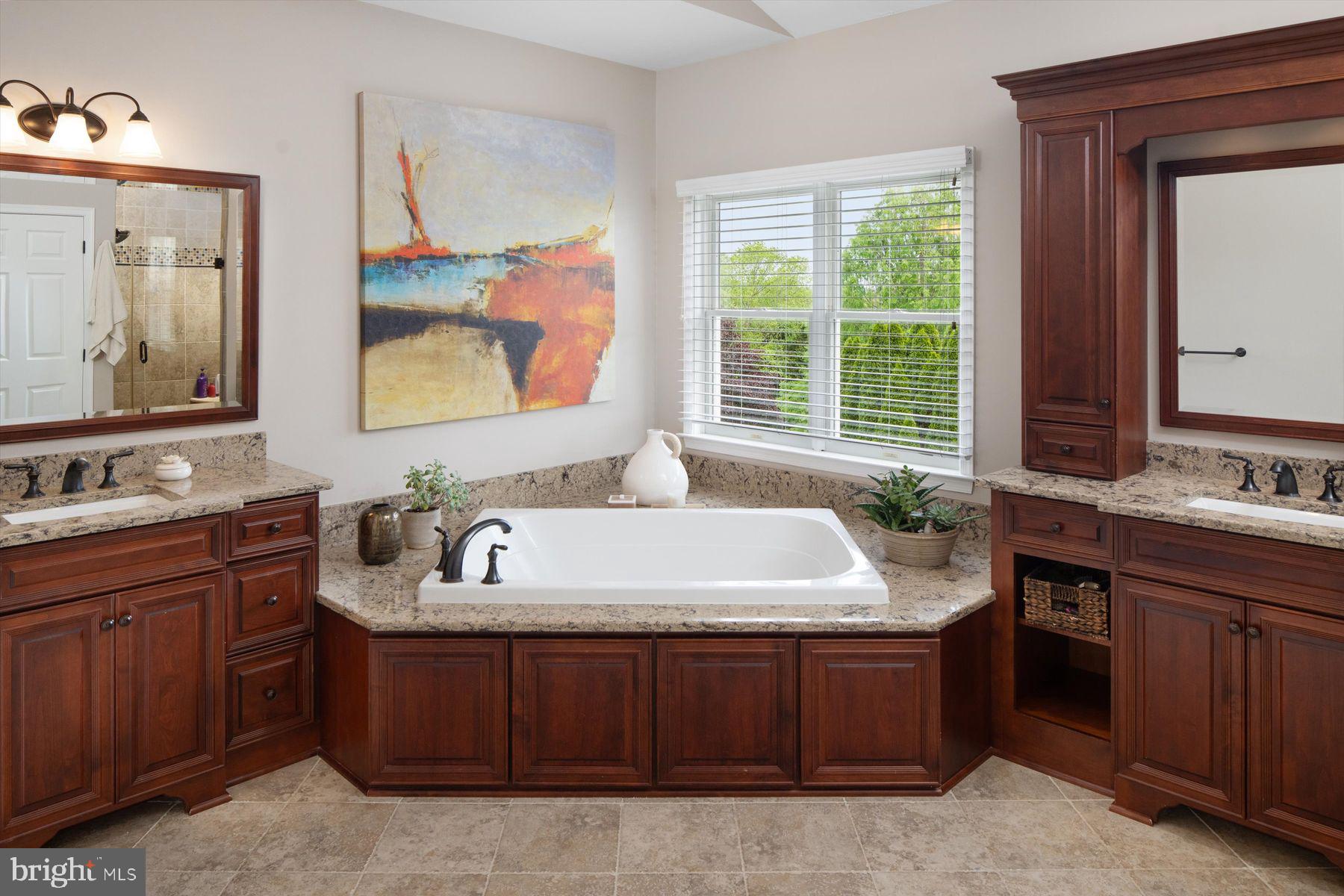 MEADOW WOOD - Residential