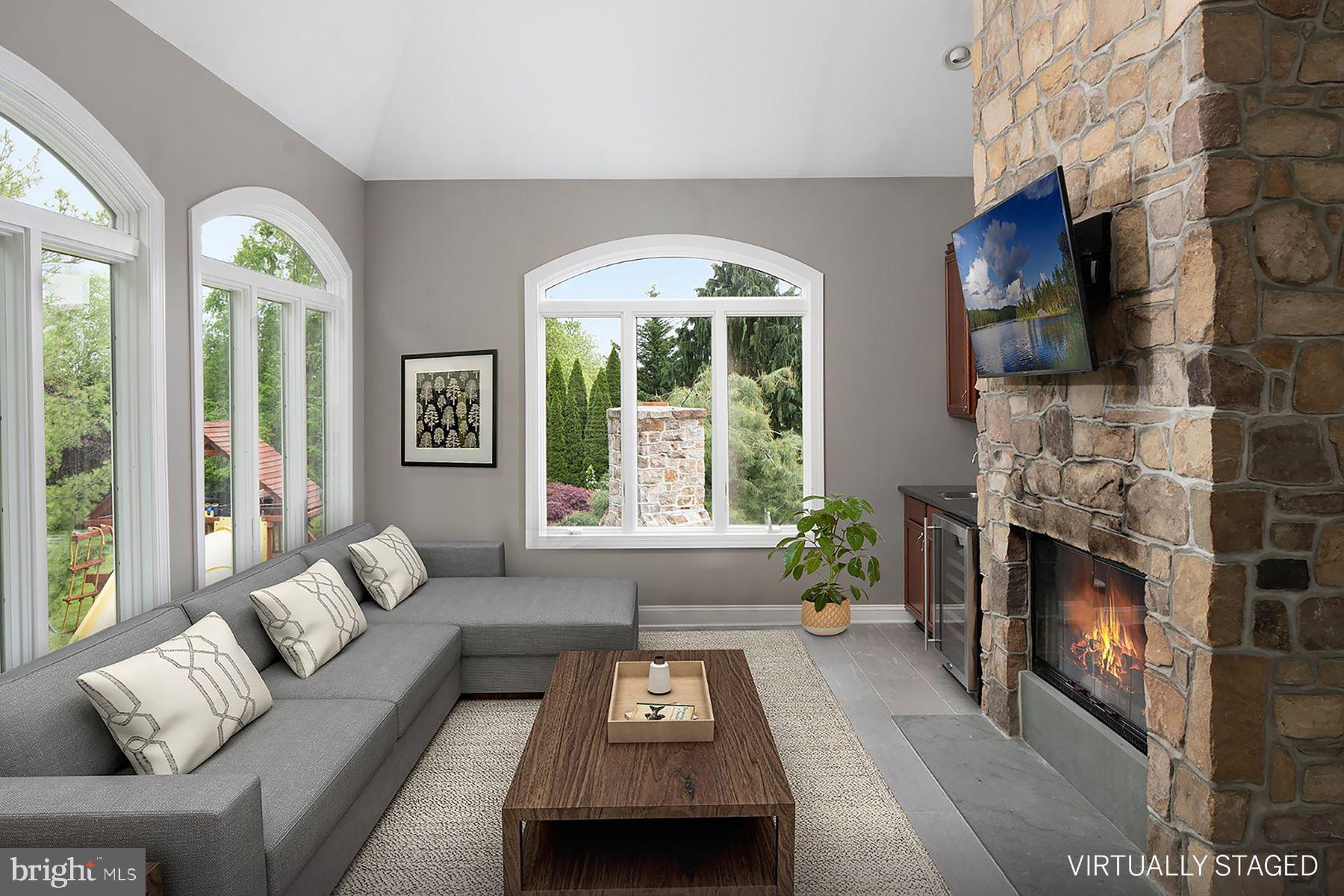 MEADOW WOOD - Residential