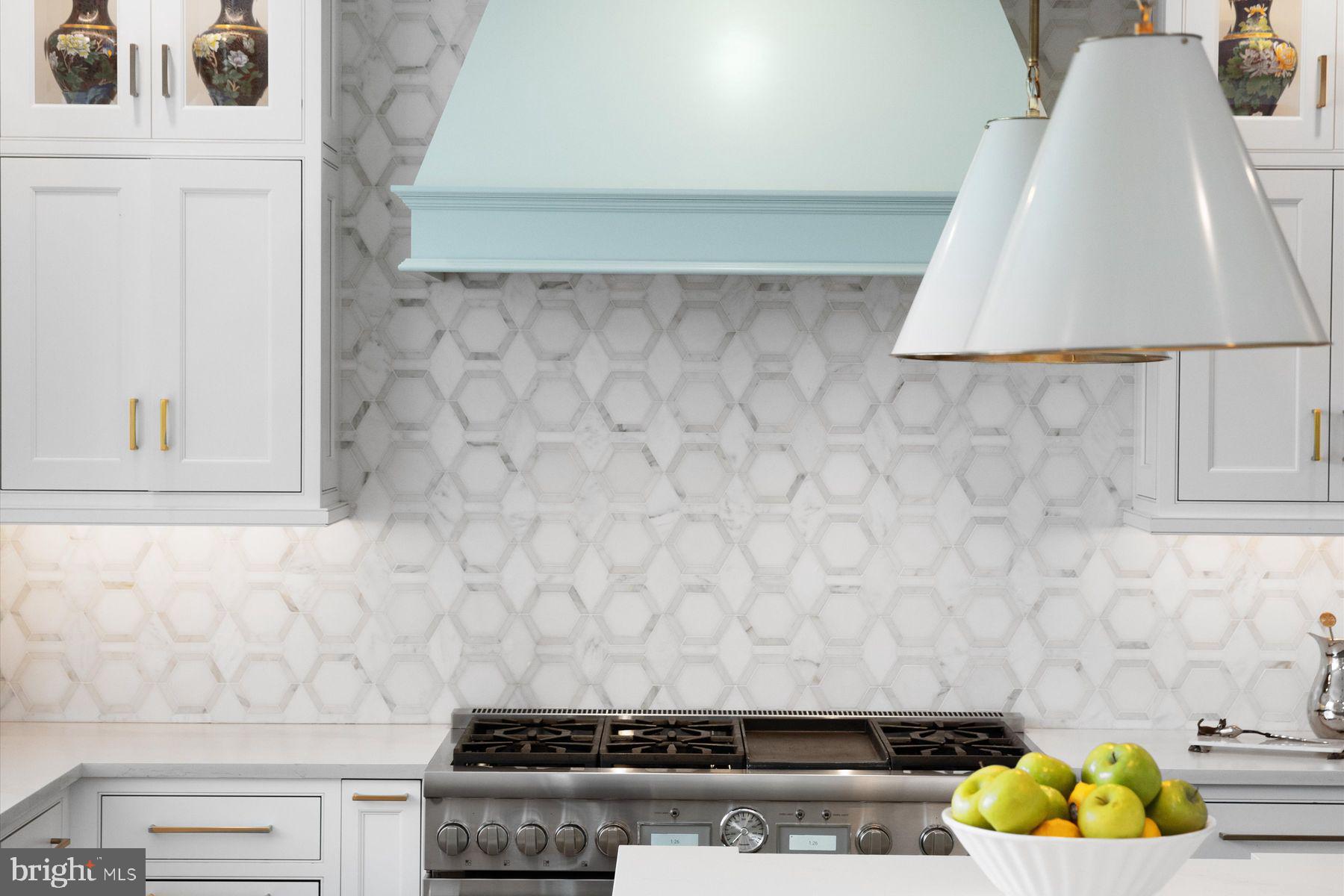 MEADOW WOOD - Residential