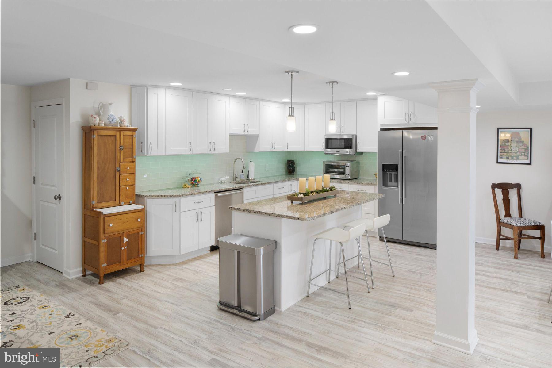 MEADOW WOOD - Residential