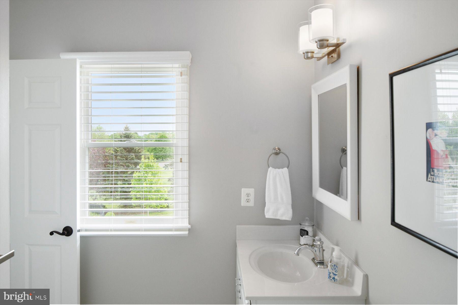 MEADOW WOOD - Residential