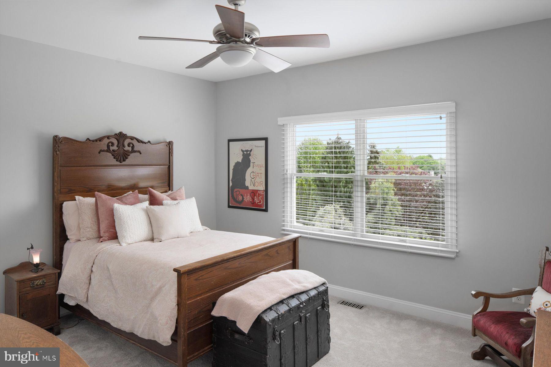 MEADOW WOOD - Residential