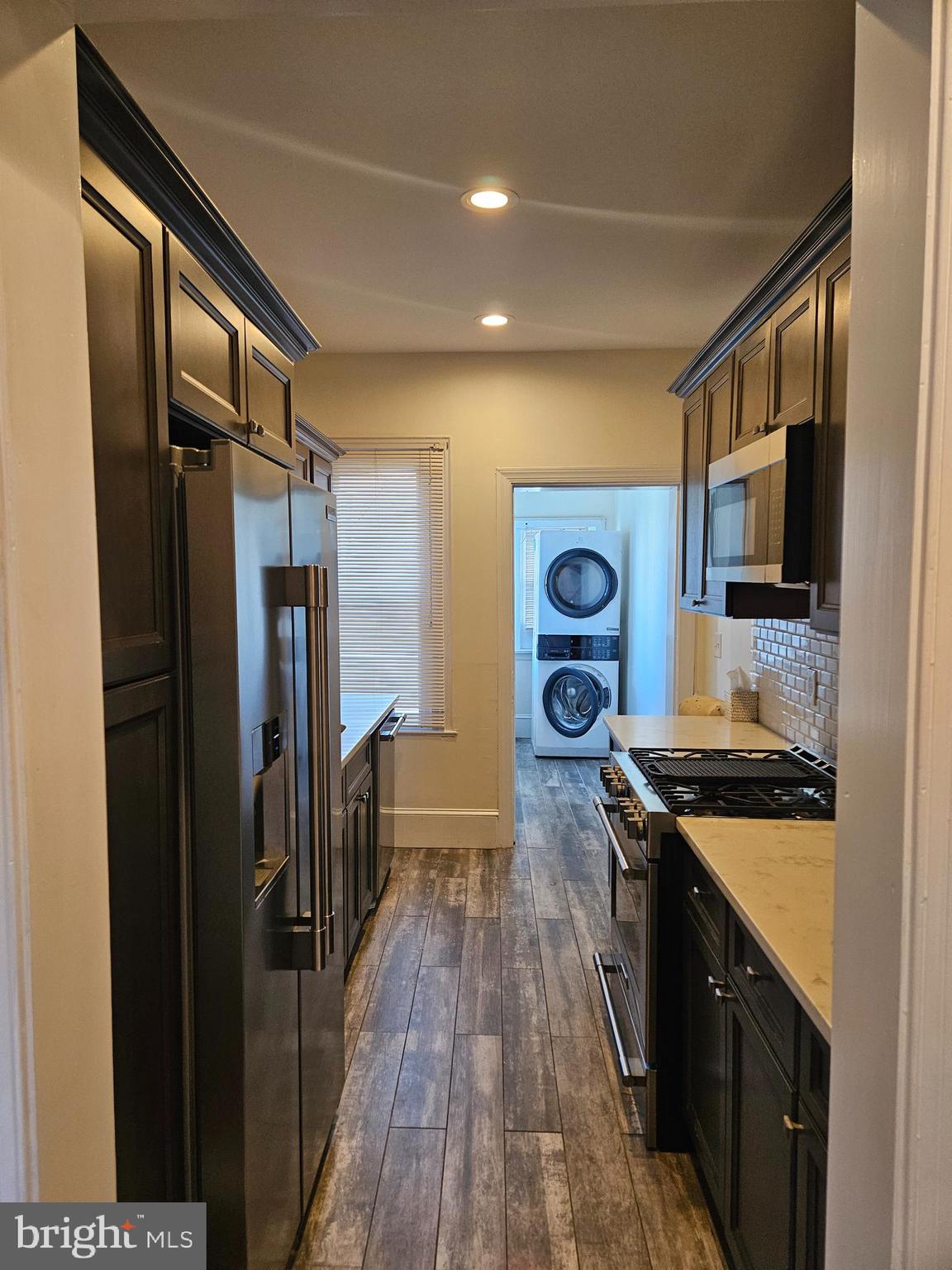 GLENSIDE - Residential Lease