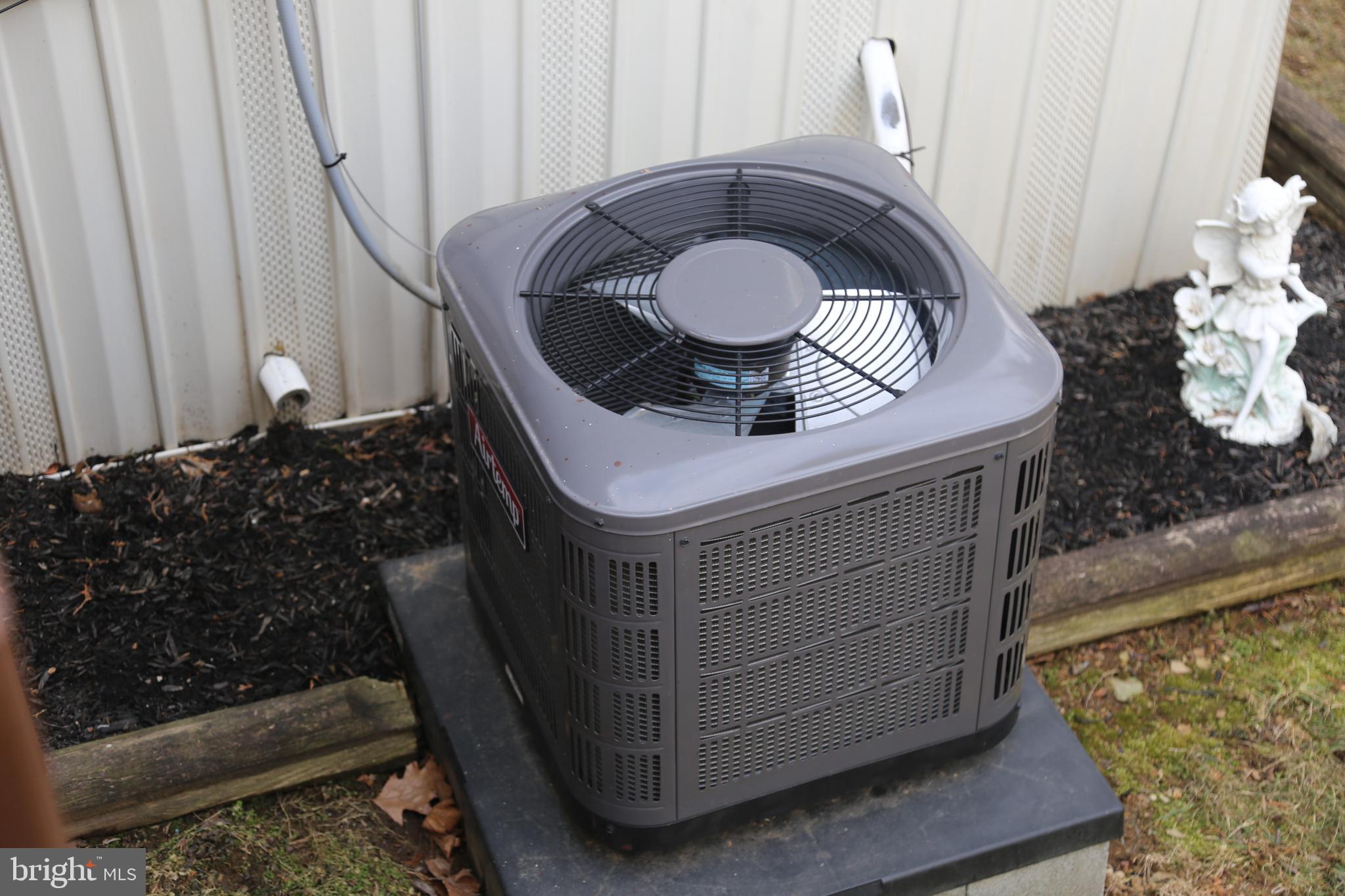 SANDHILL MOBILE HOME PARK - Residential