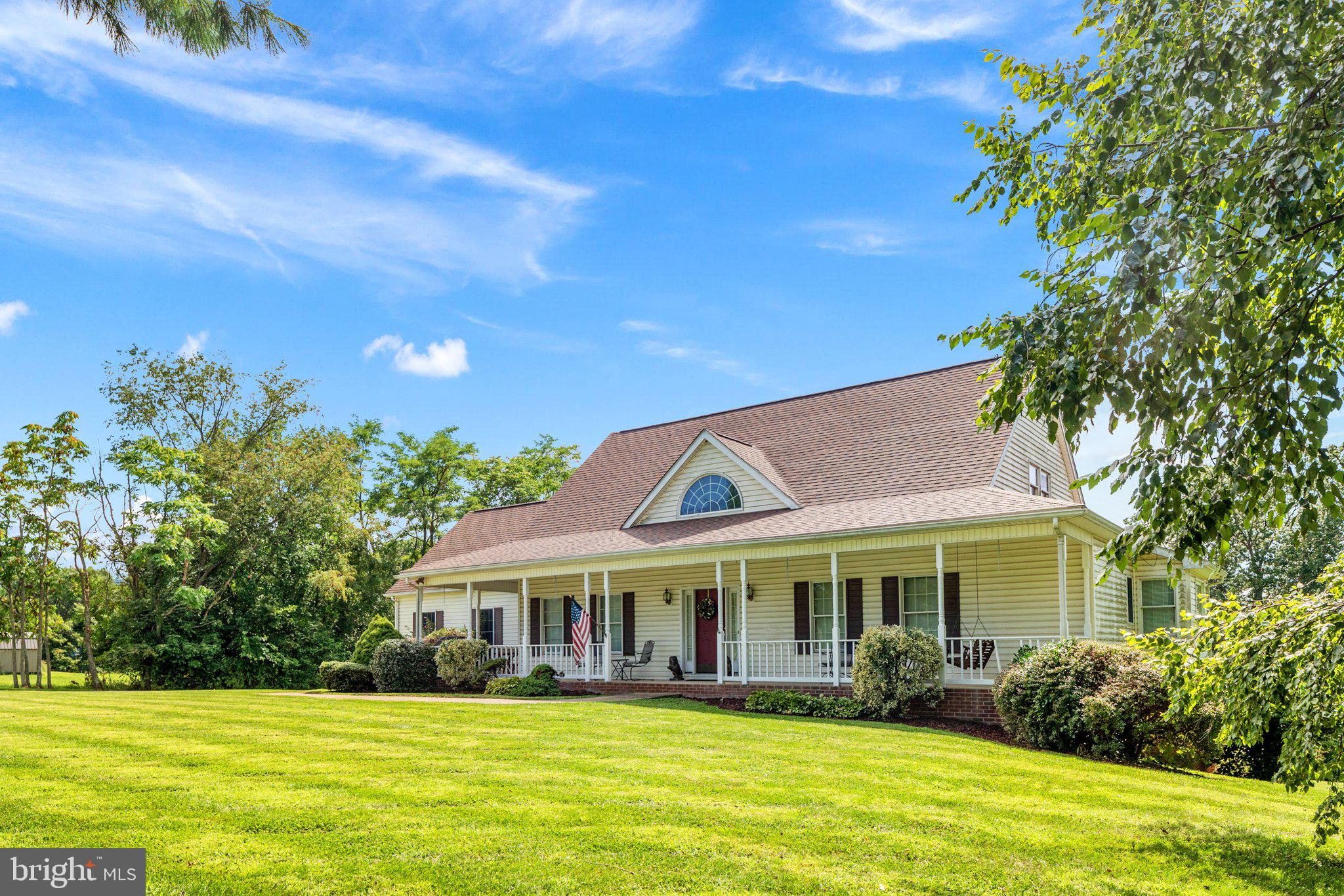 SANDY HOOK - Residential