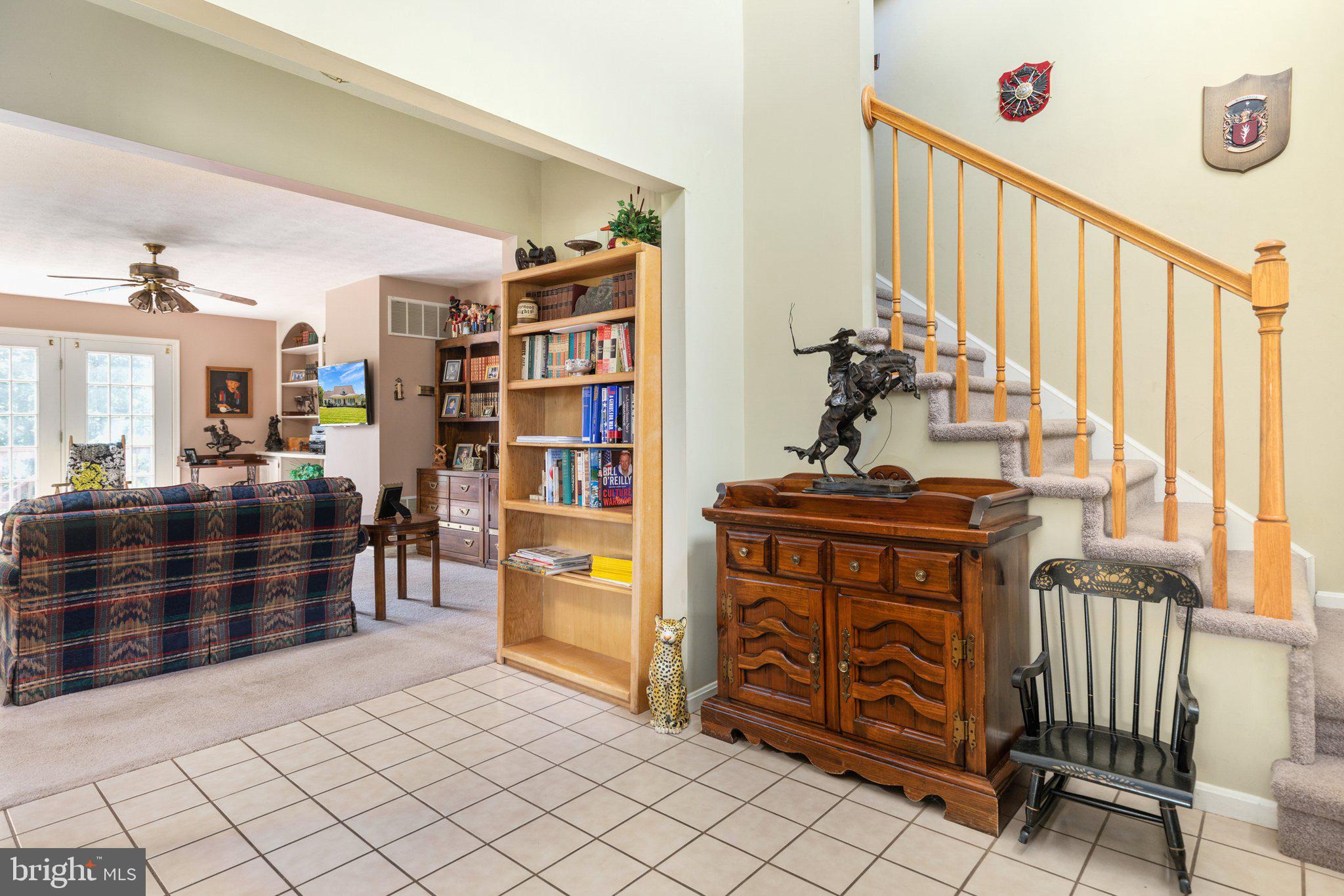 SANDY HOOK - Residential