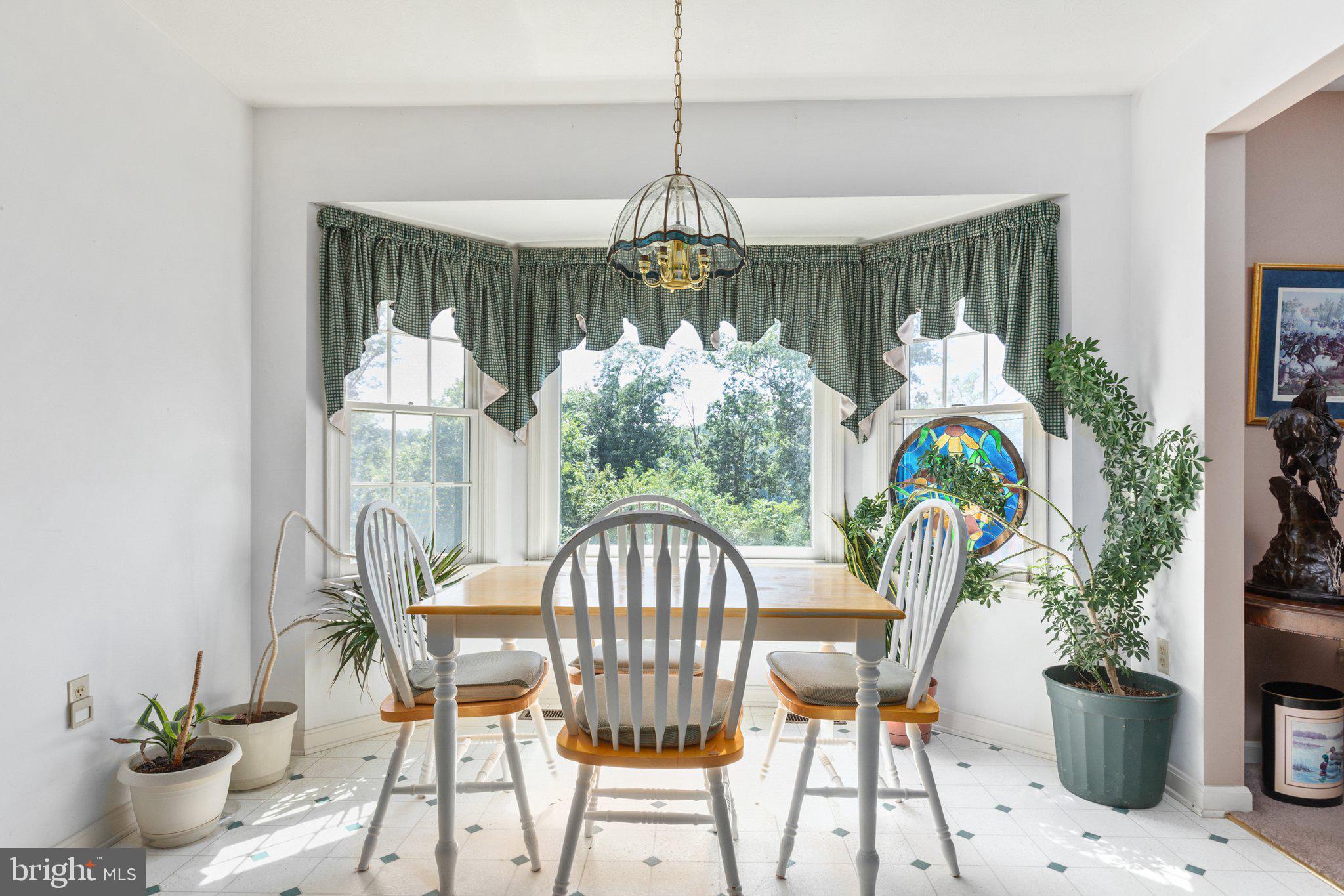 SANDY HOOK - Residential