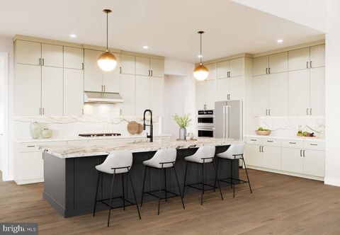 29 AUGUSTA DRIVE NEWTOWN PA 18940