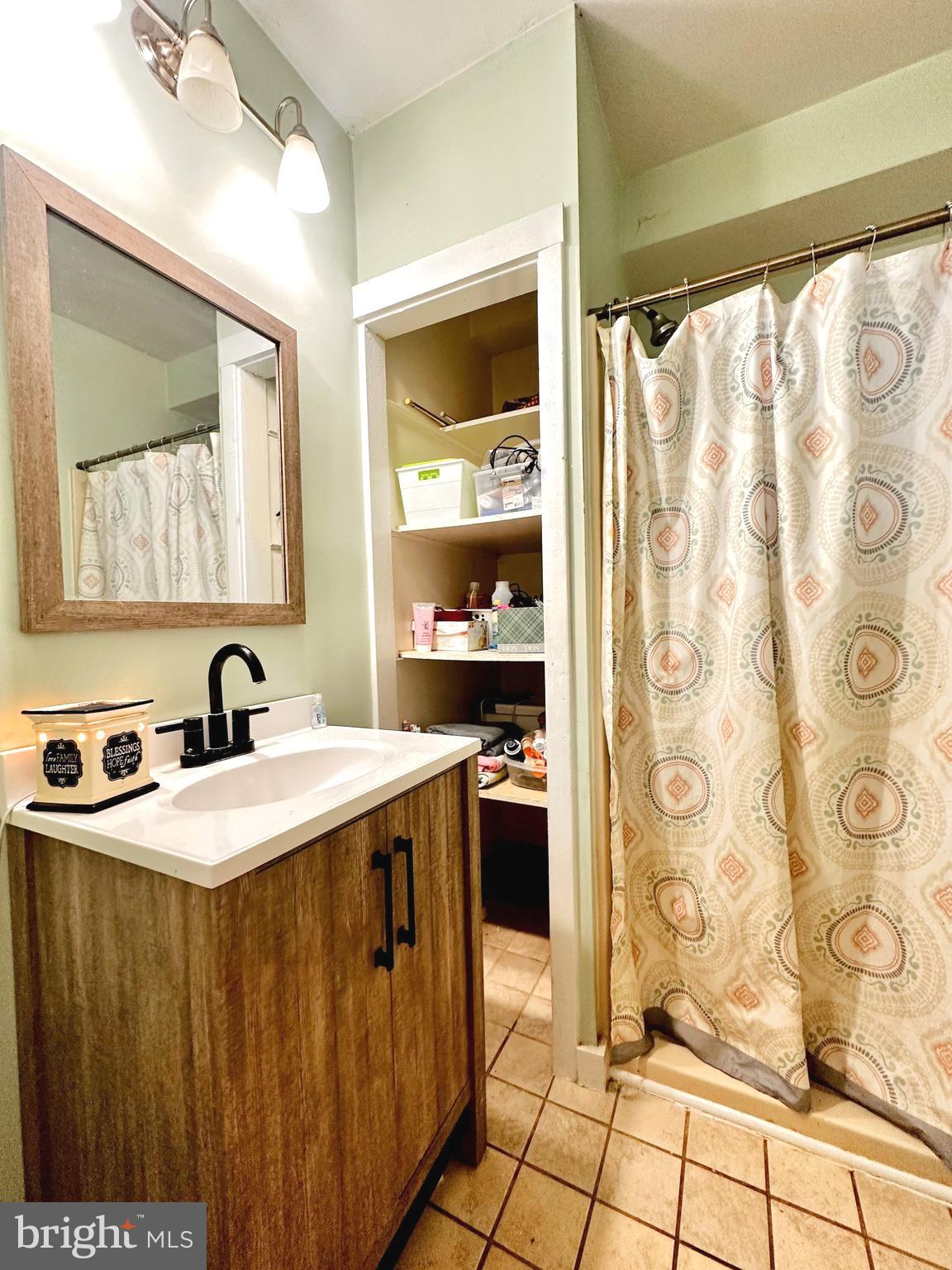 FAIR HAVEN FARMS - Residential