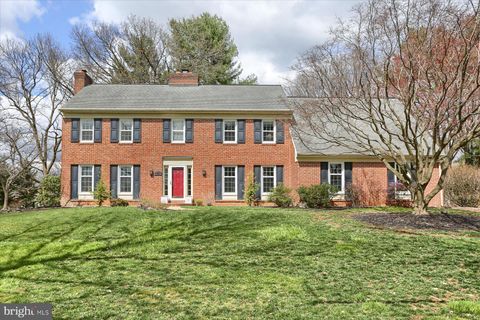 Photo of 263 LITTLE CREEK RD, LANCASTER, PA 17601 (MLS # PALA2033024)