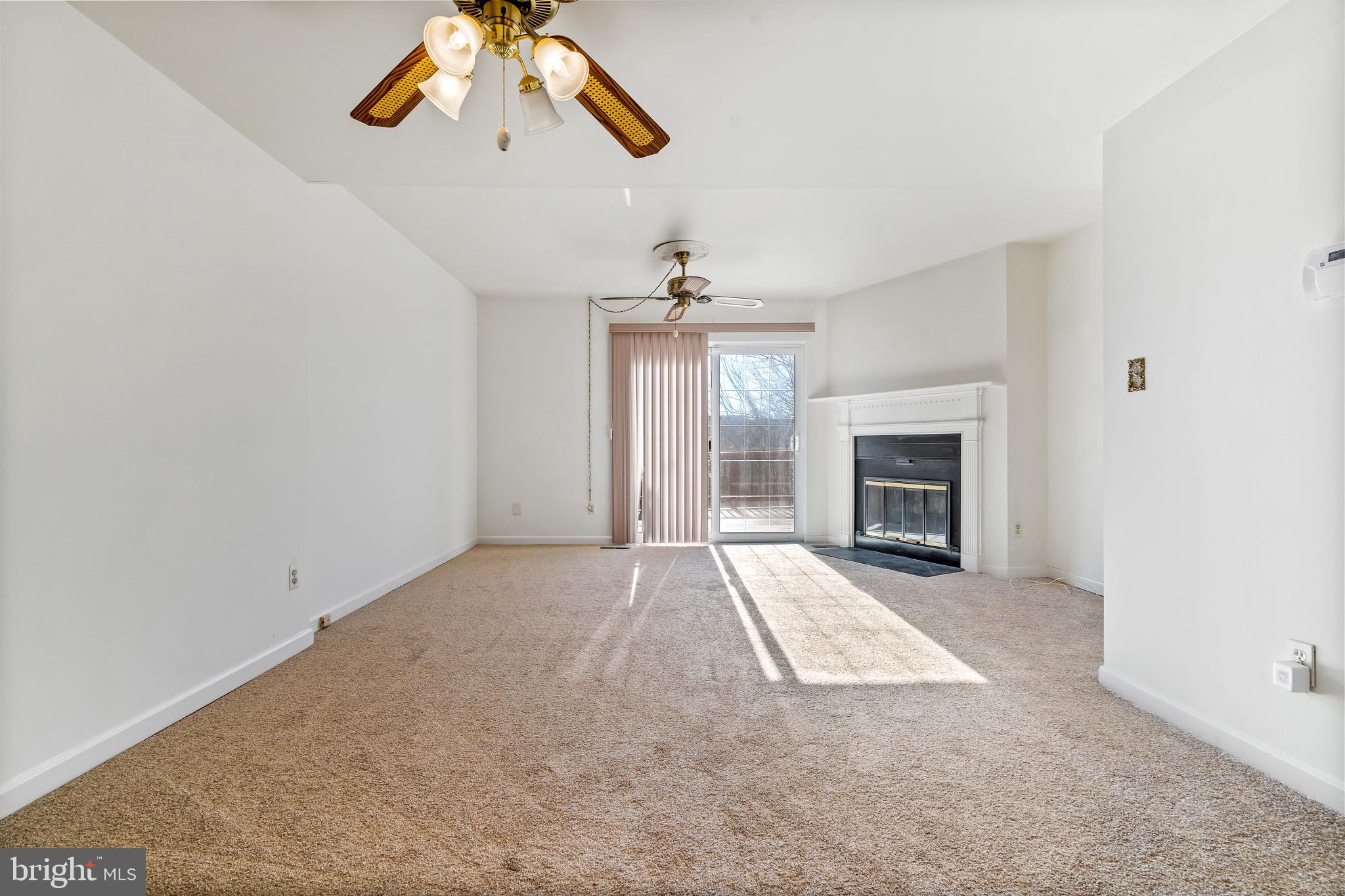 FRANKLIN RIDGE TOWNHOUSE - Residential