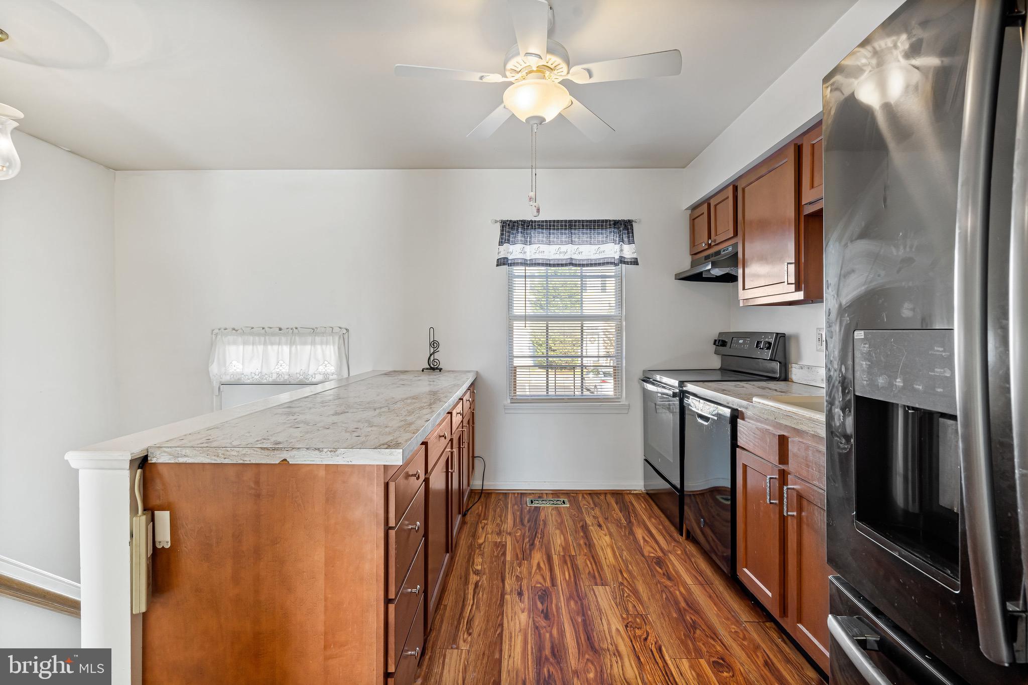 FRANKLIN RIDGE TOWNHOUSE - Residential