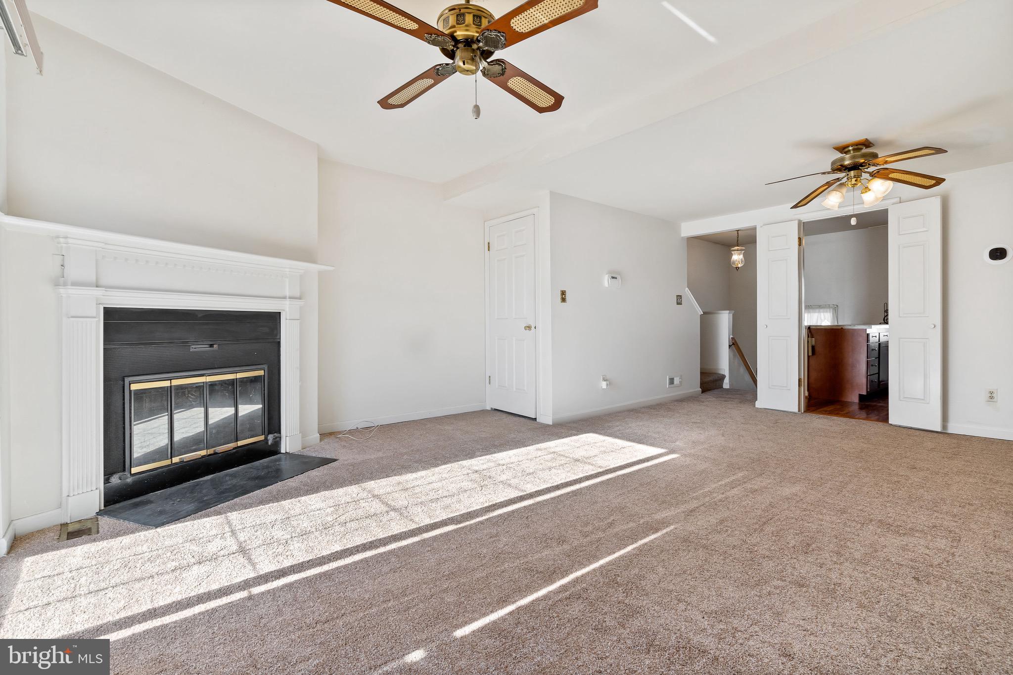 FRANKLIN RIDGE TOWNHOUSE - Residential