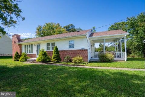Homes For Sale - 1911 Fairview Drive<br/> BERKELEY SPRINGS, WV 25411