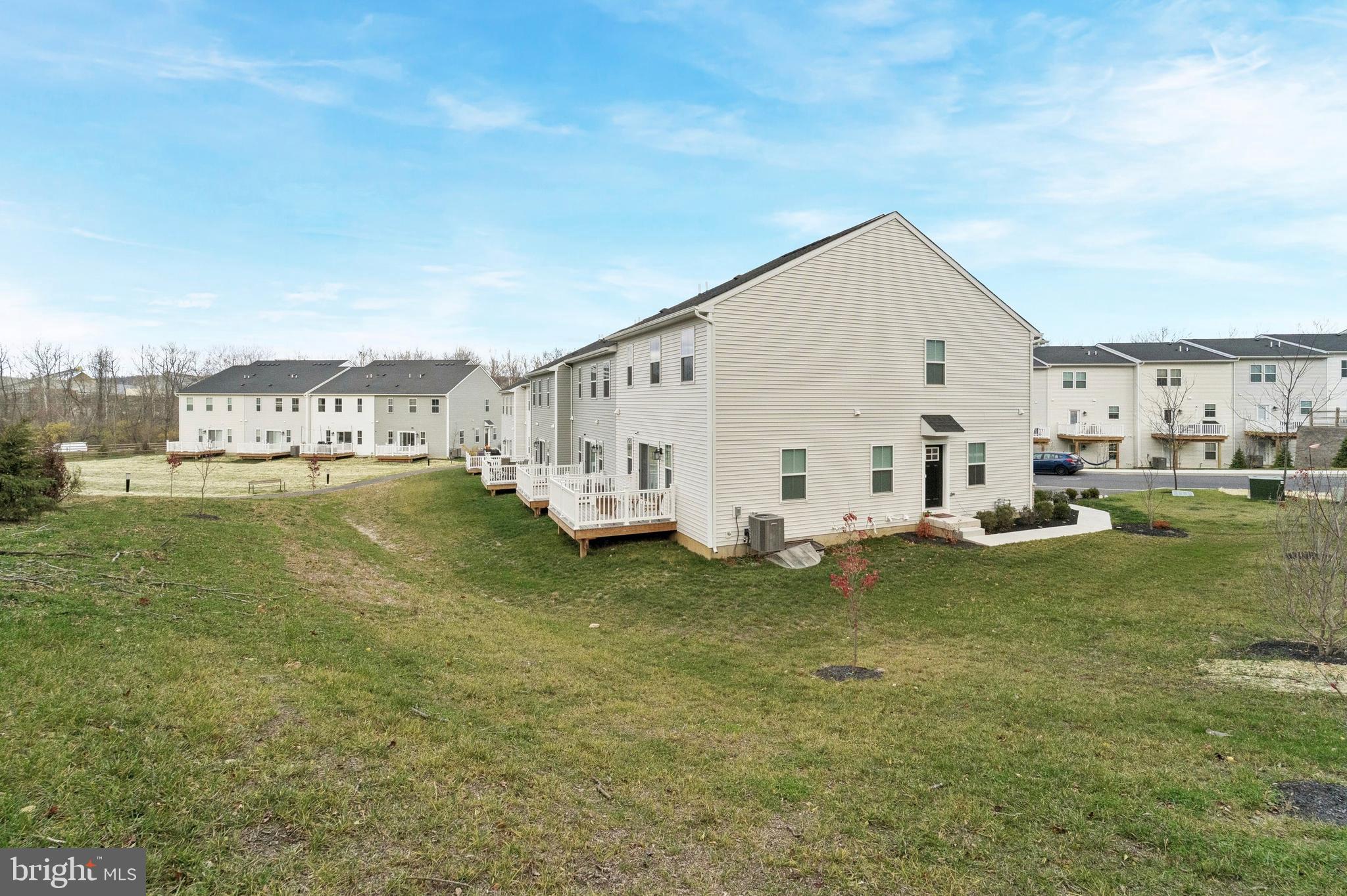 CLOVER MILL - Residential