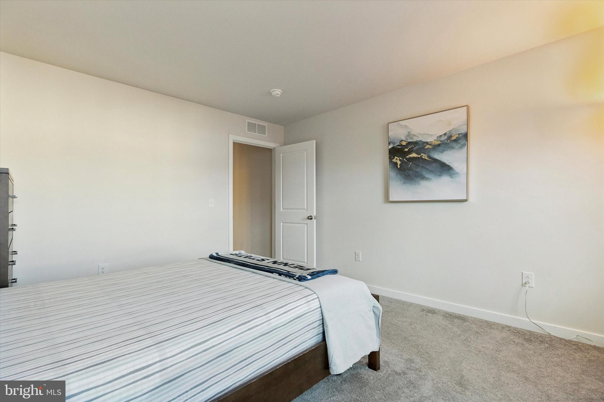 CLOVER MILL - Residential