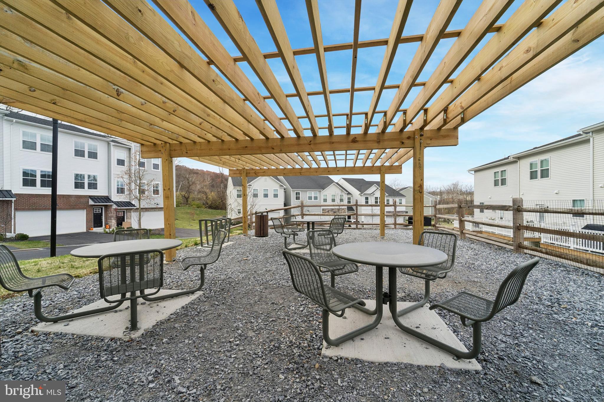 CLOVER MILL - Residential