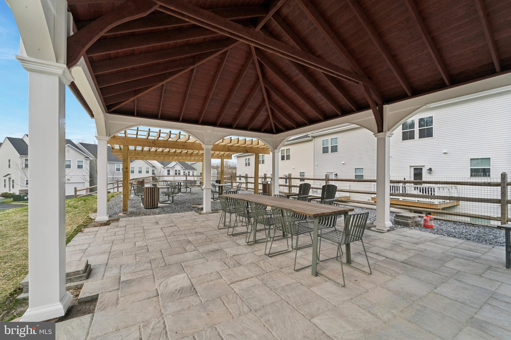 CLOVER MILL - Residential