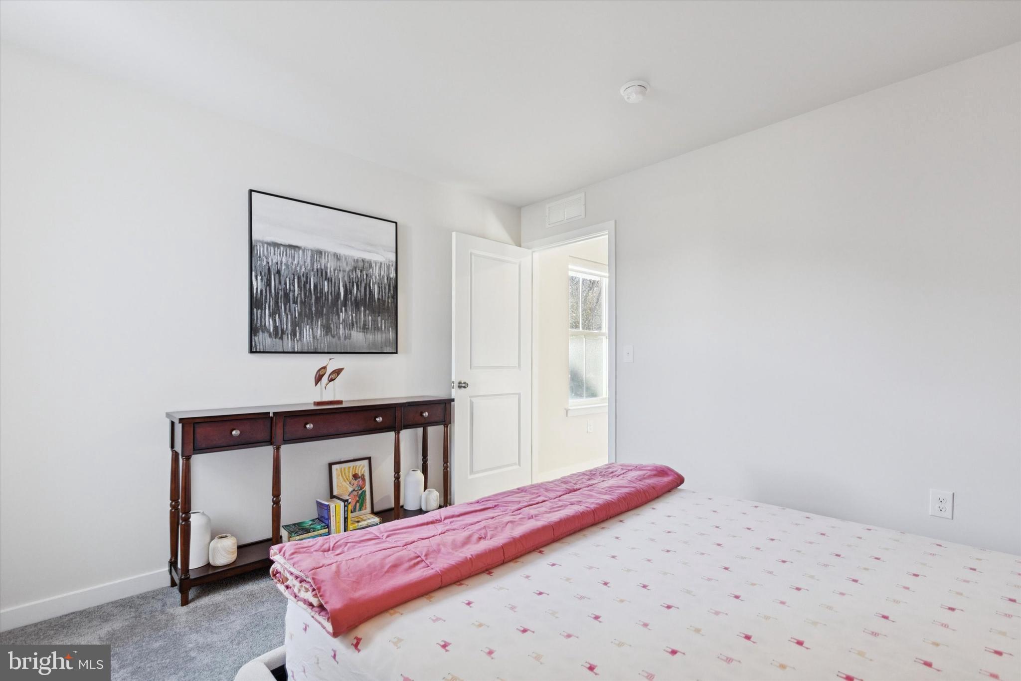 CLOVER MILL - Residential