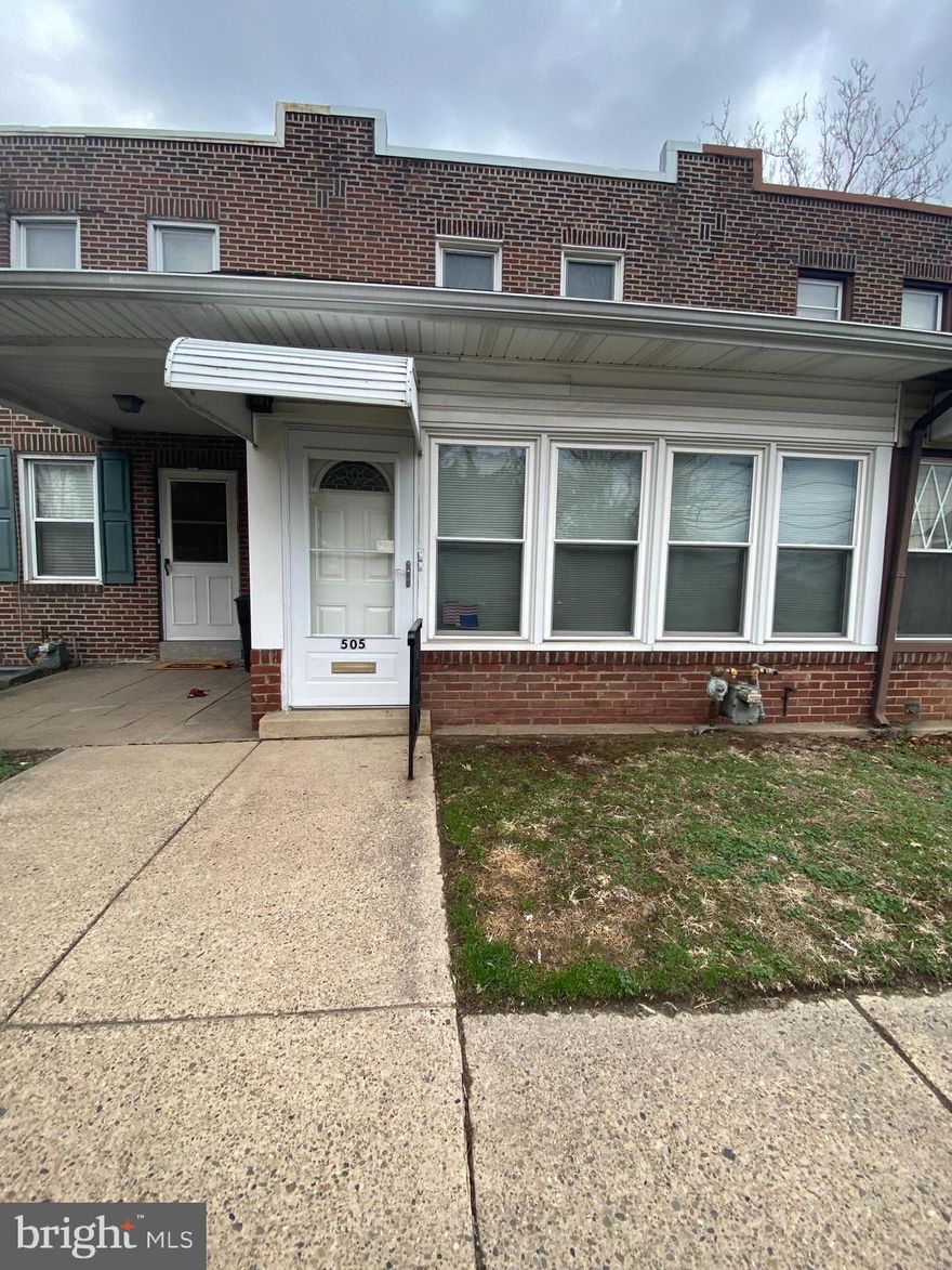 Welcome to 505 Lincoln Ave's second-floor duplex unit—a 1-bedroom, 1-bathroom gem with a bonus room ideal for an office or extra living space. Conveniently located near I-95, minutes from the airport, and close to public transportation, this unit is within walking distance to convenience stores.

Recently fully renovated, enjoy new floors, fresh paint, brand new appliances, and the added comfort of central AC. Take advantage of the dedicated parking spot behind the house. Utilities are included, making this property a hassle-free haven.

To maintain the pristine condition of this unit, please note that no pets and no smoking are allowed. Additionally, first, last, and security are required. Applicants must have good credit and pass a background check with no prior evictions. Don't miss out on this perfect blend of style and convenience—schedule your viewing at 505 Lincoln Ave today!