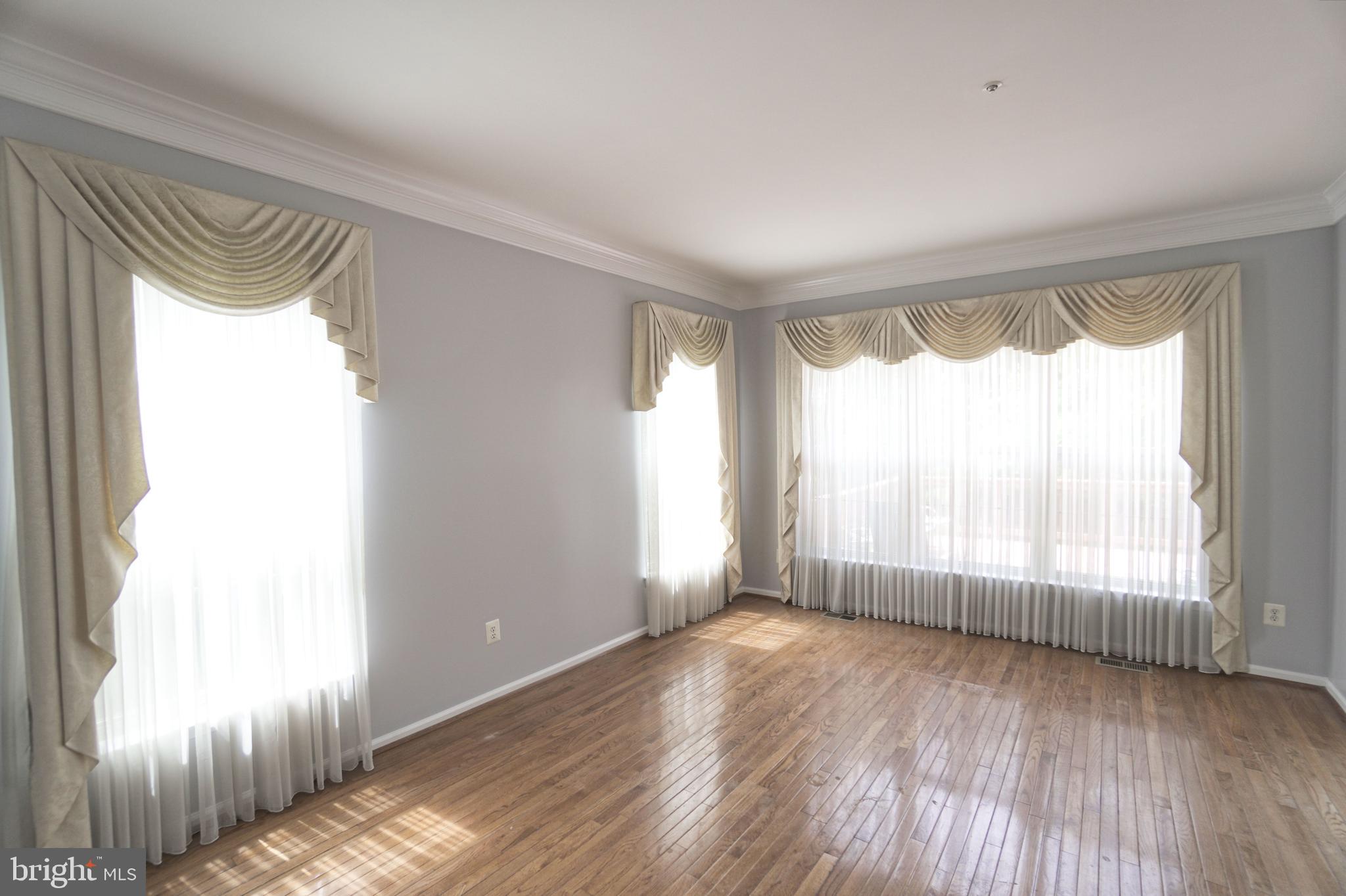 CHADWICK PL - Residential Lease